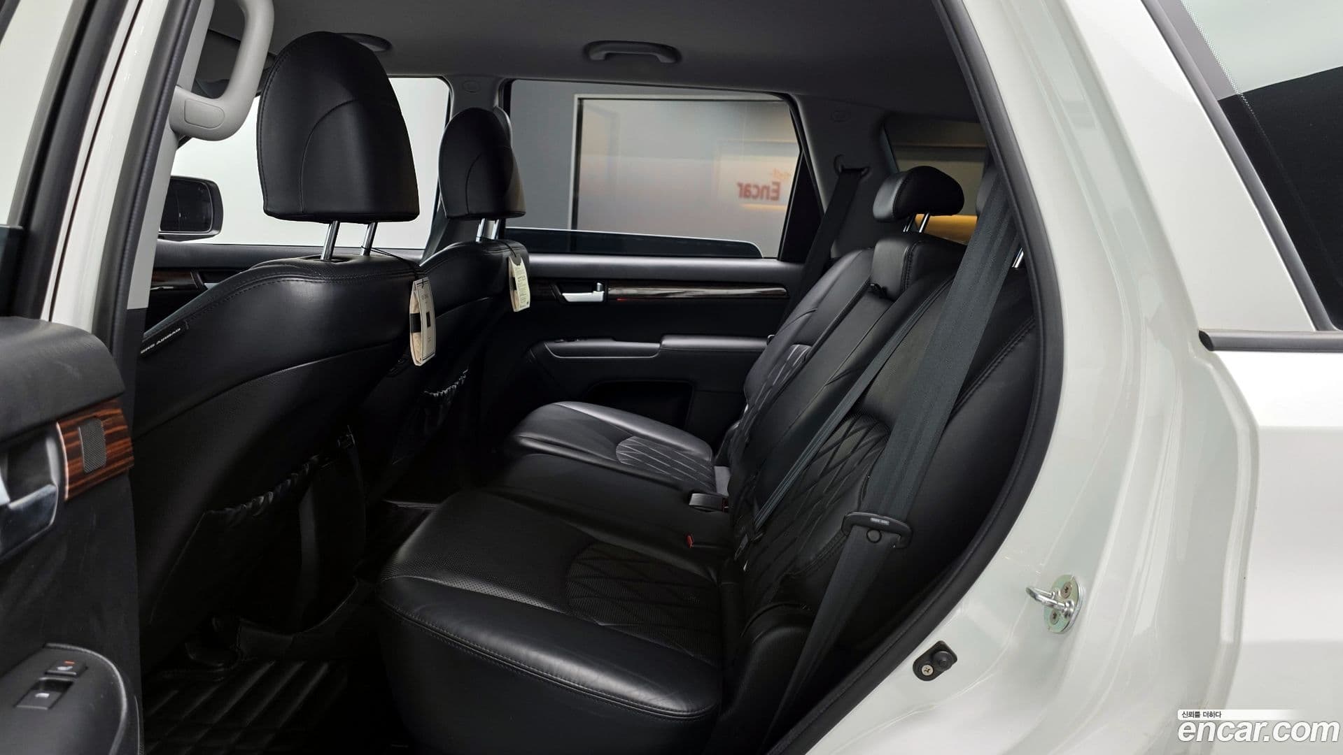 Main__Slider__Photo:Mohave Kia 2016.3-11