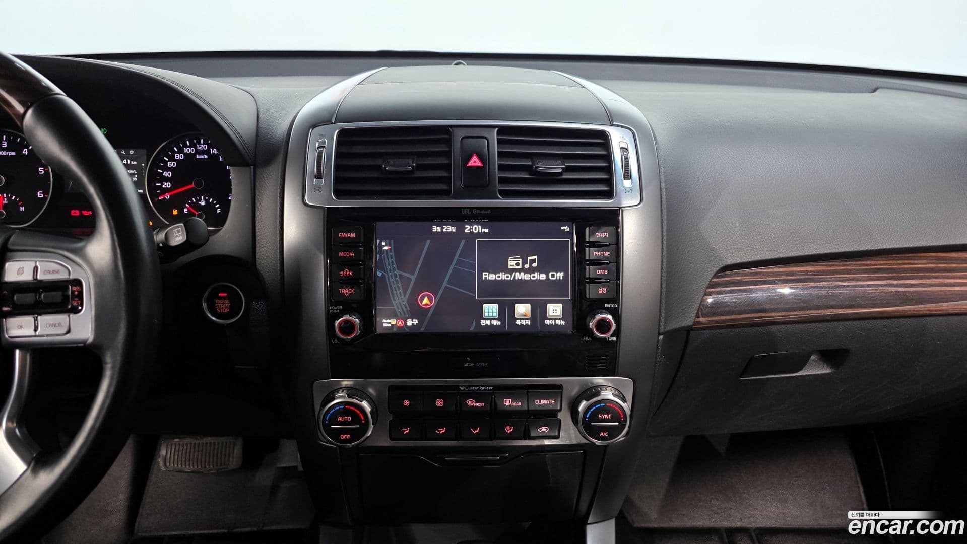 Main__Slider__Photo:Mohave Kia 2016.3-14