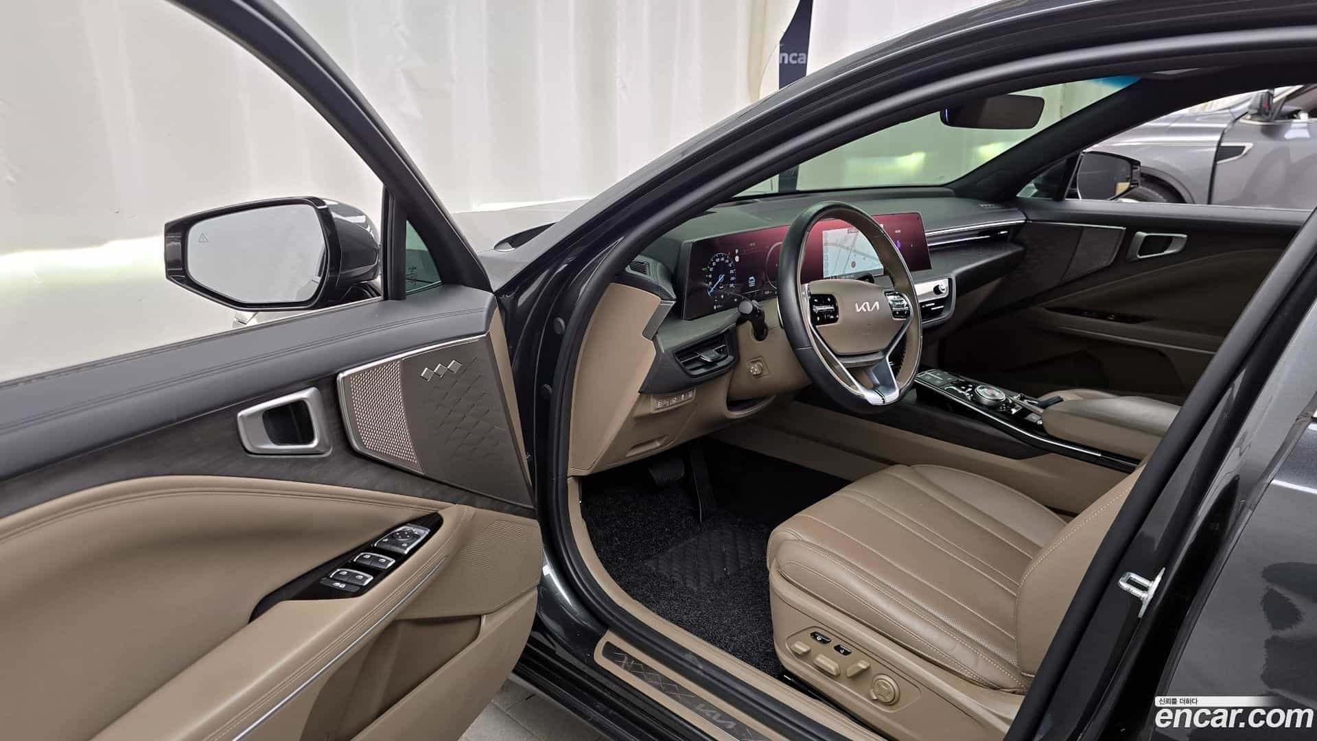 K8 Kia 2023.11-INNER-010