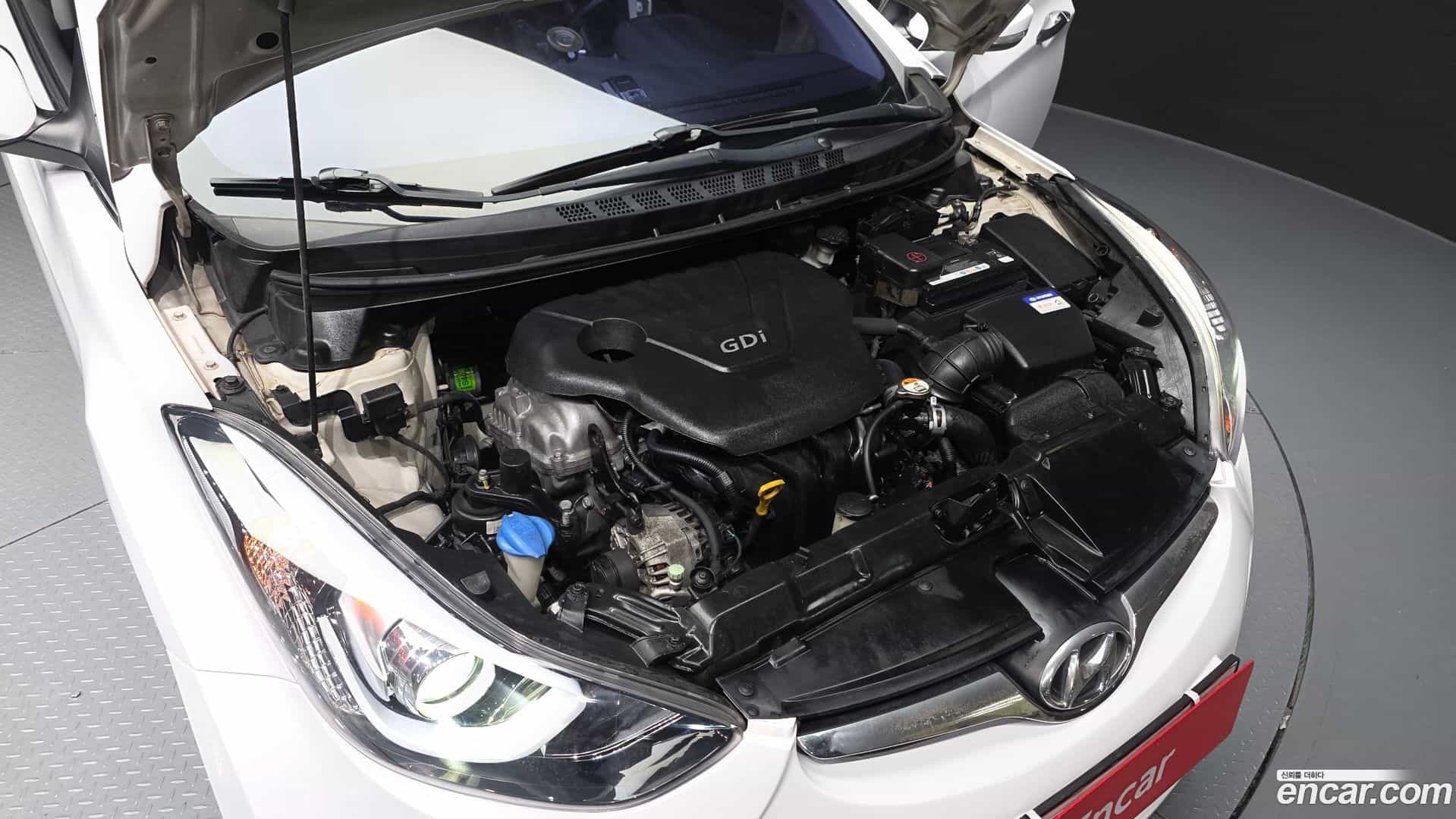 AVANTE Hyundai 2014.10-OUTER-006