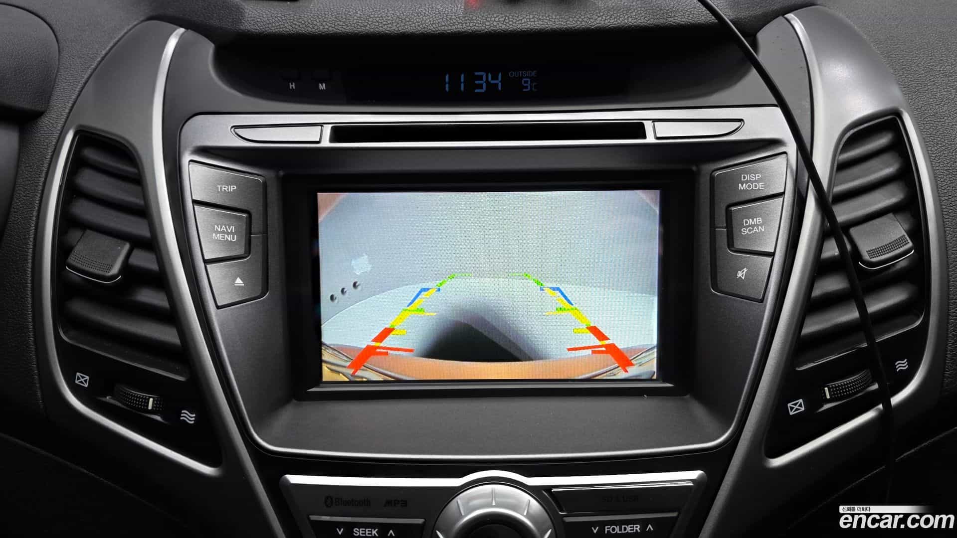 AVANTE Hyundai 2014.10-OPTION-019