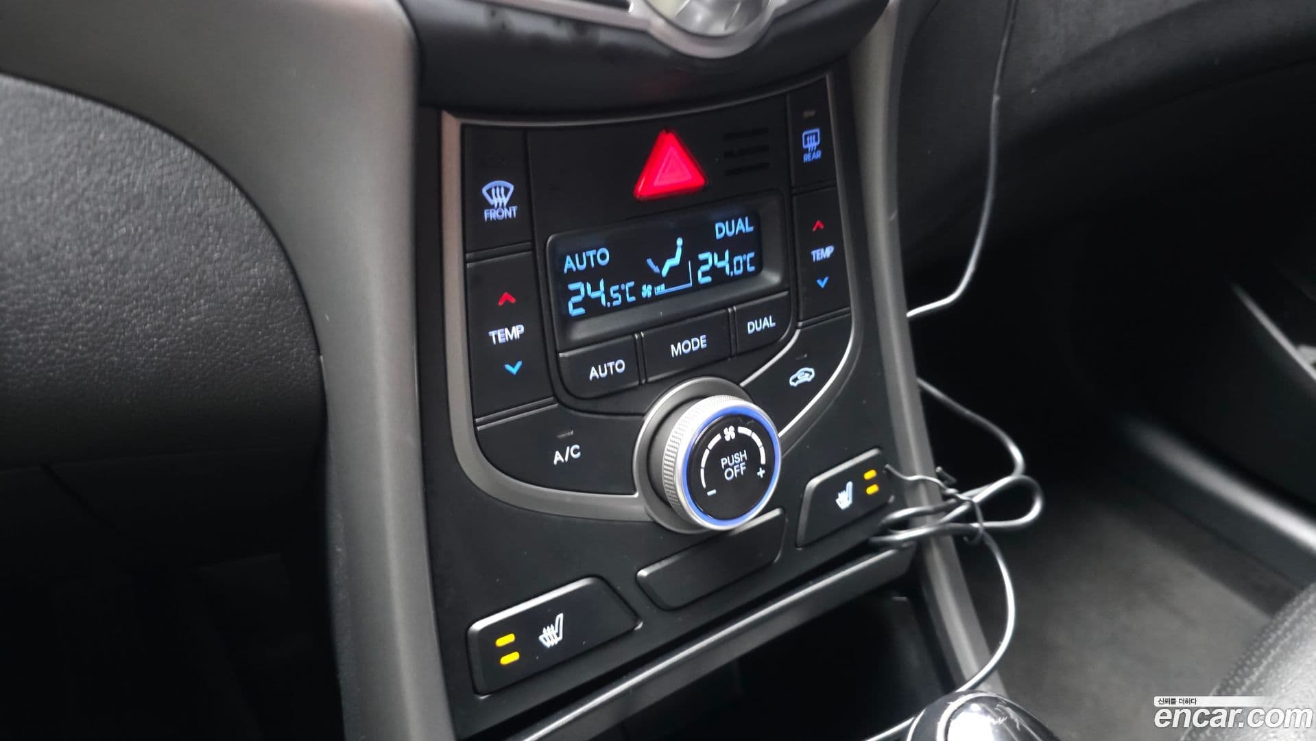 Main__Slider__Photo:AVANTE Hyundai 2014.10-15