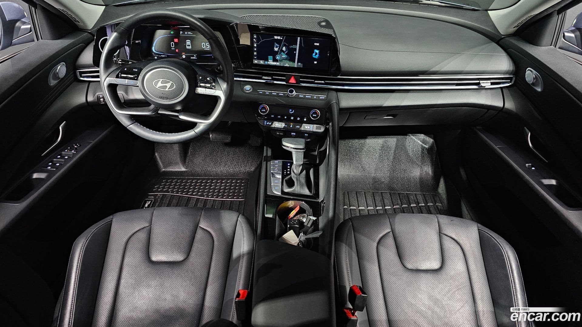 Main__Slider__Photo:AVANTE Hyundai 2024.0-6