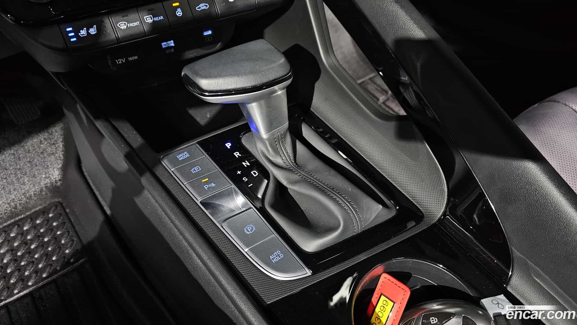 AVANTE Hyundai 2024.0-INNER-009