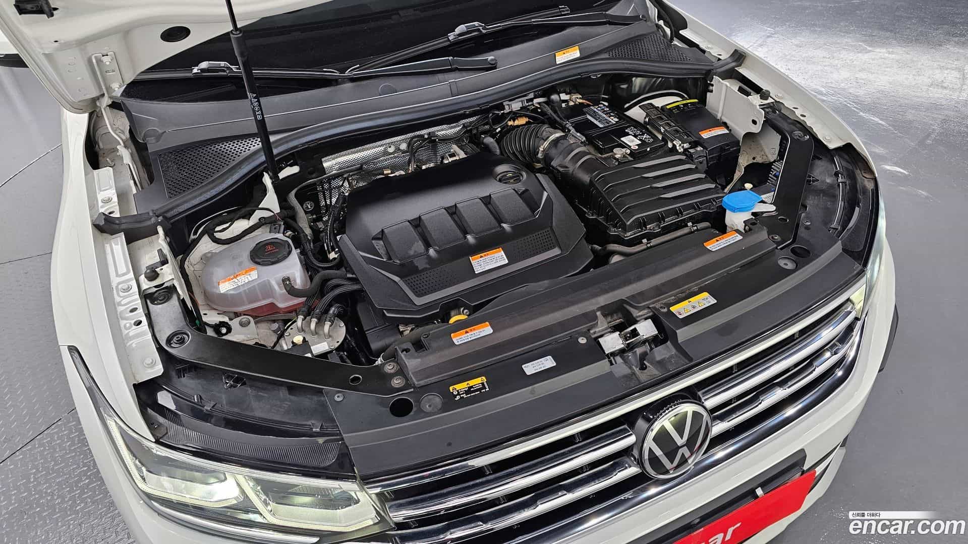 Tiguan Volkswagen 2022.10-OUTER-006