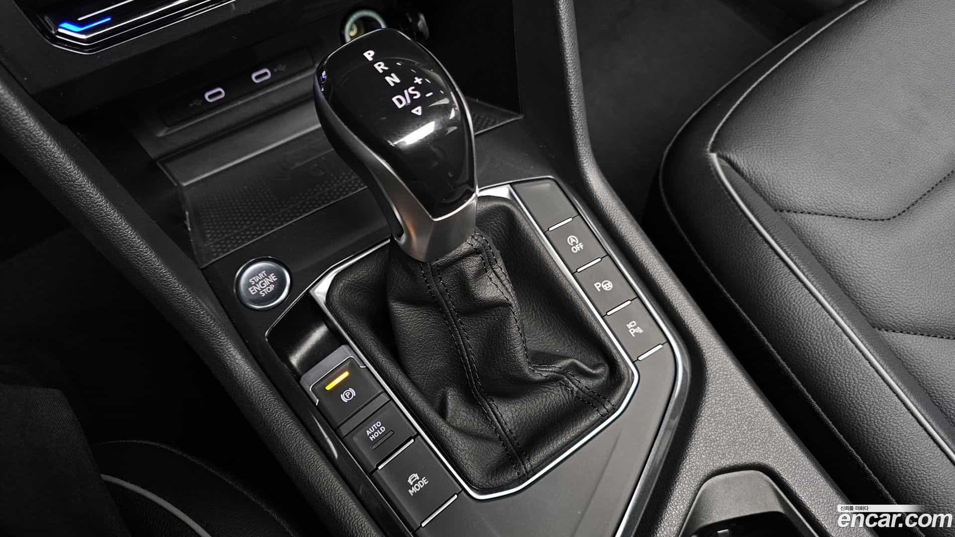 Tiguan Volkswagen 2022.10-INNER-009