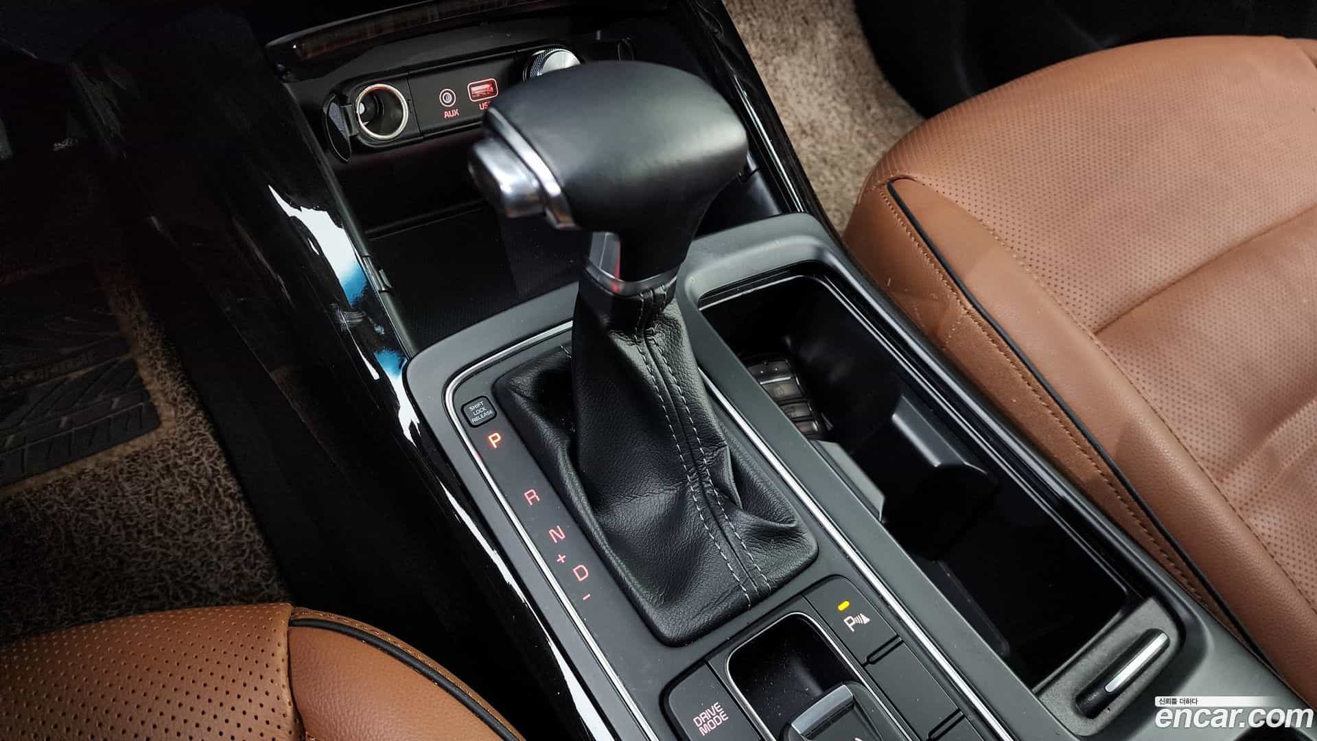 Sorento Kia 2018.0-INNER-009