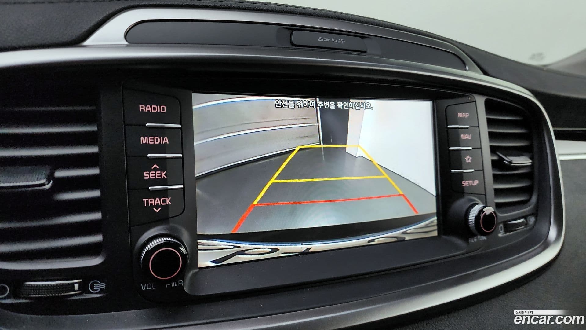 Main__Slider__Photo:Sorento Kia 2018.0-14