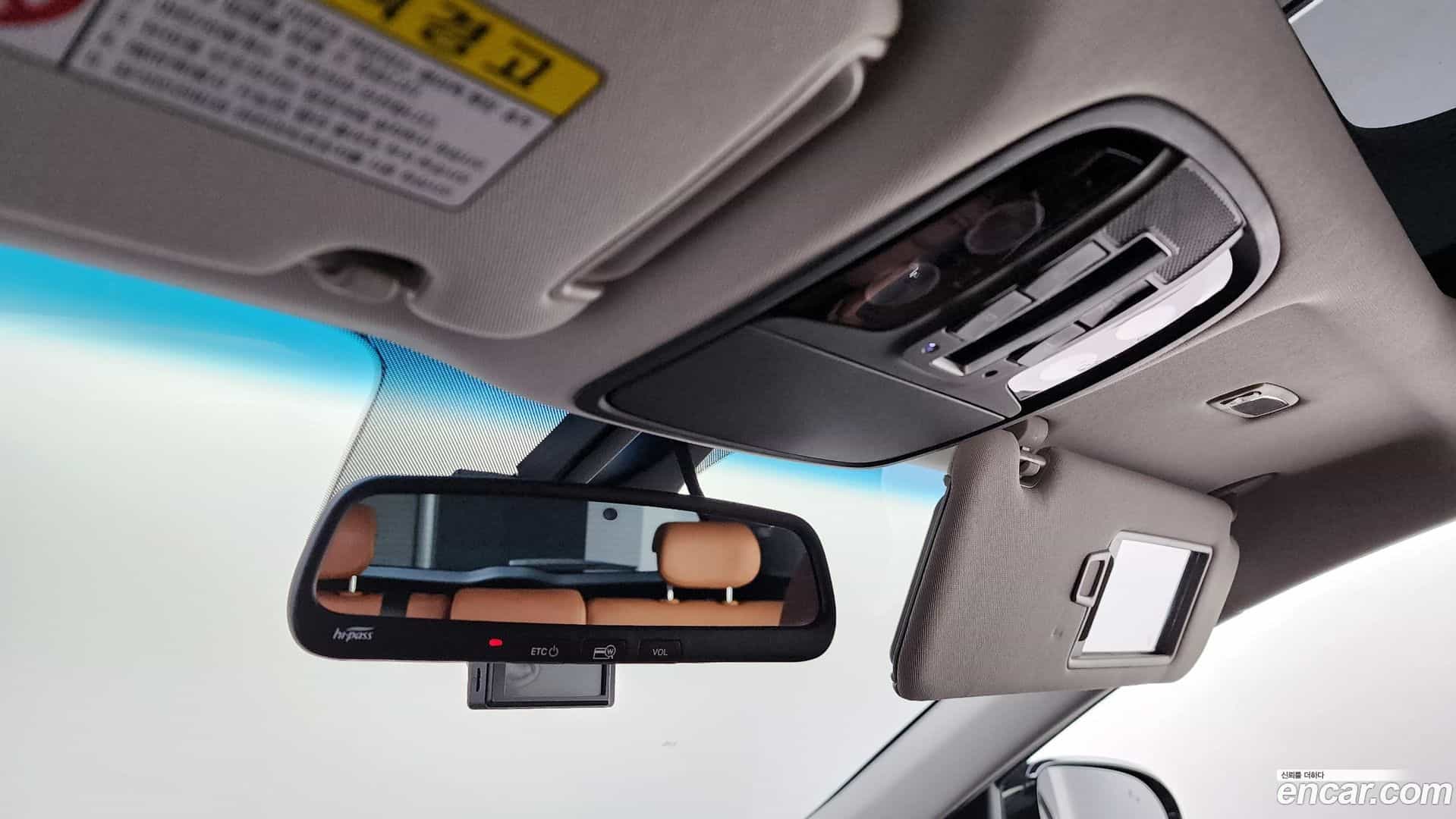 Sorento Kia 2018.0-OPTION-021