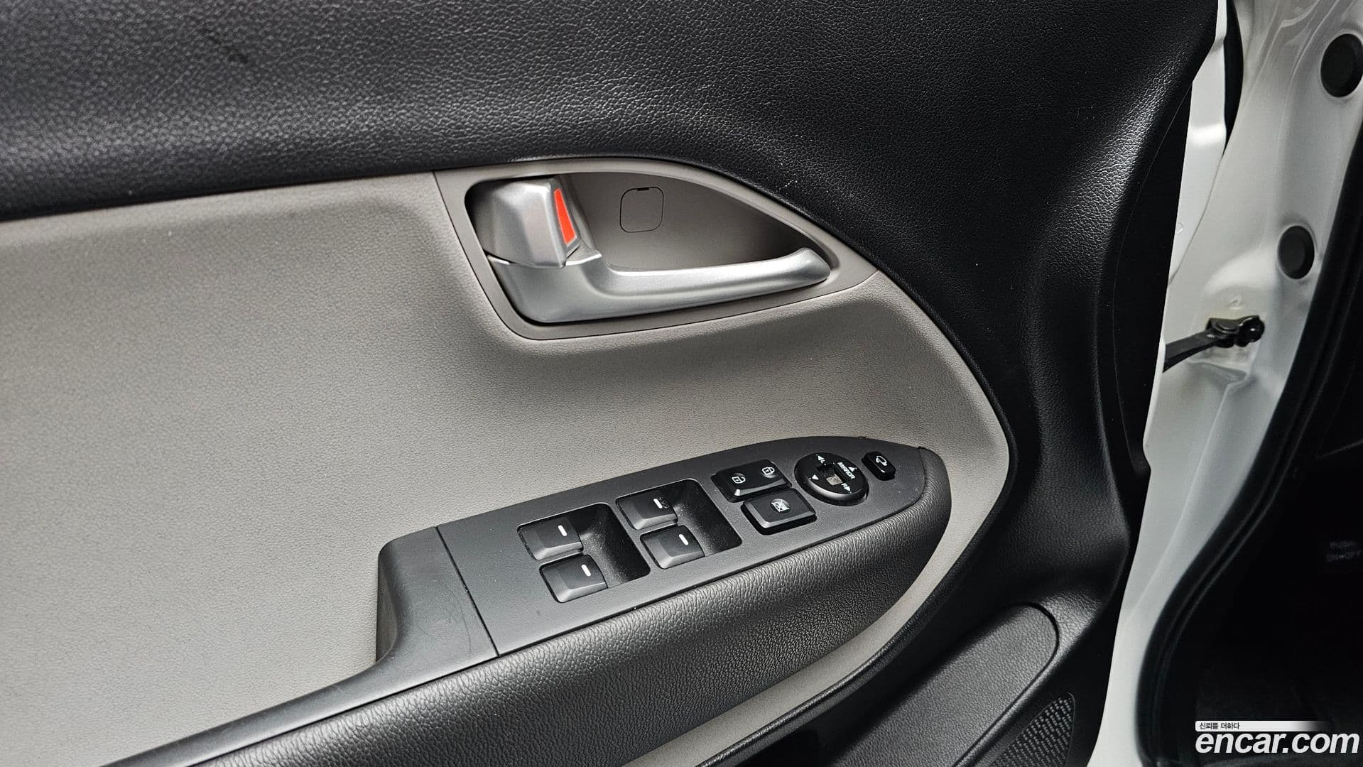 Main__Slider__Photo:RAY Kia 2021.9-14