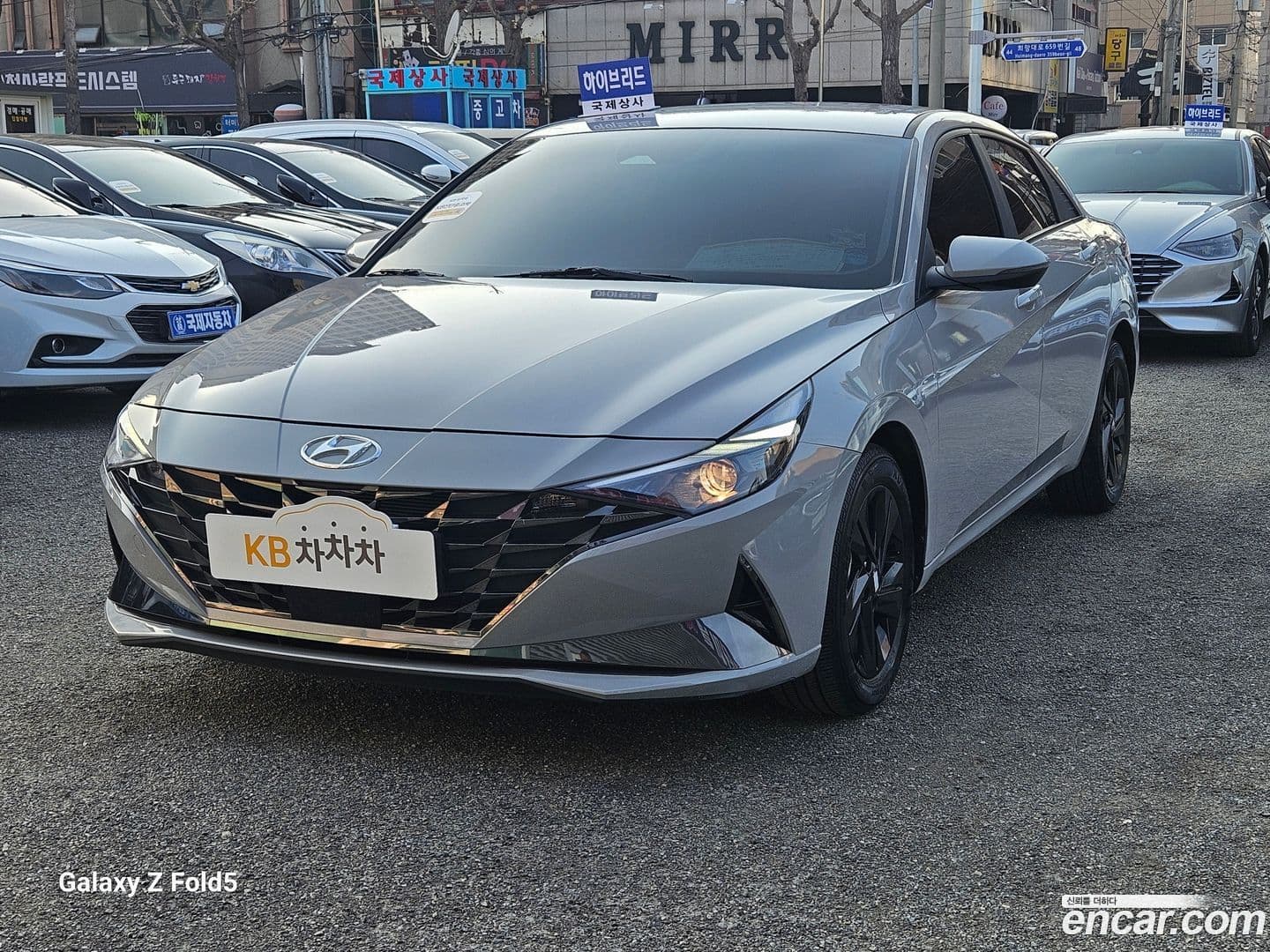 Main__Slider__Photo:AVANTE Hyundai 2022.9-0