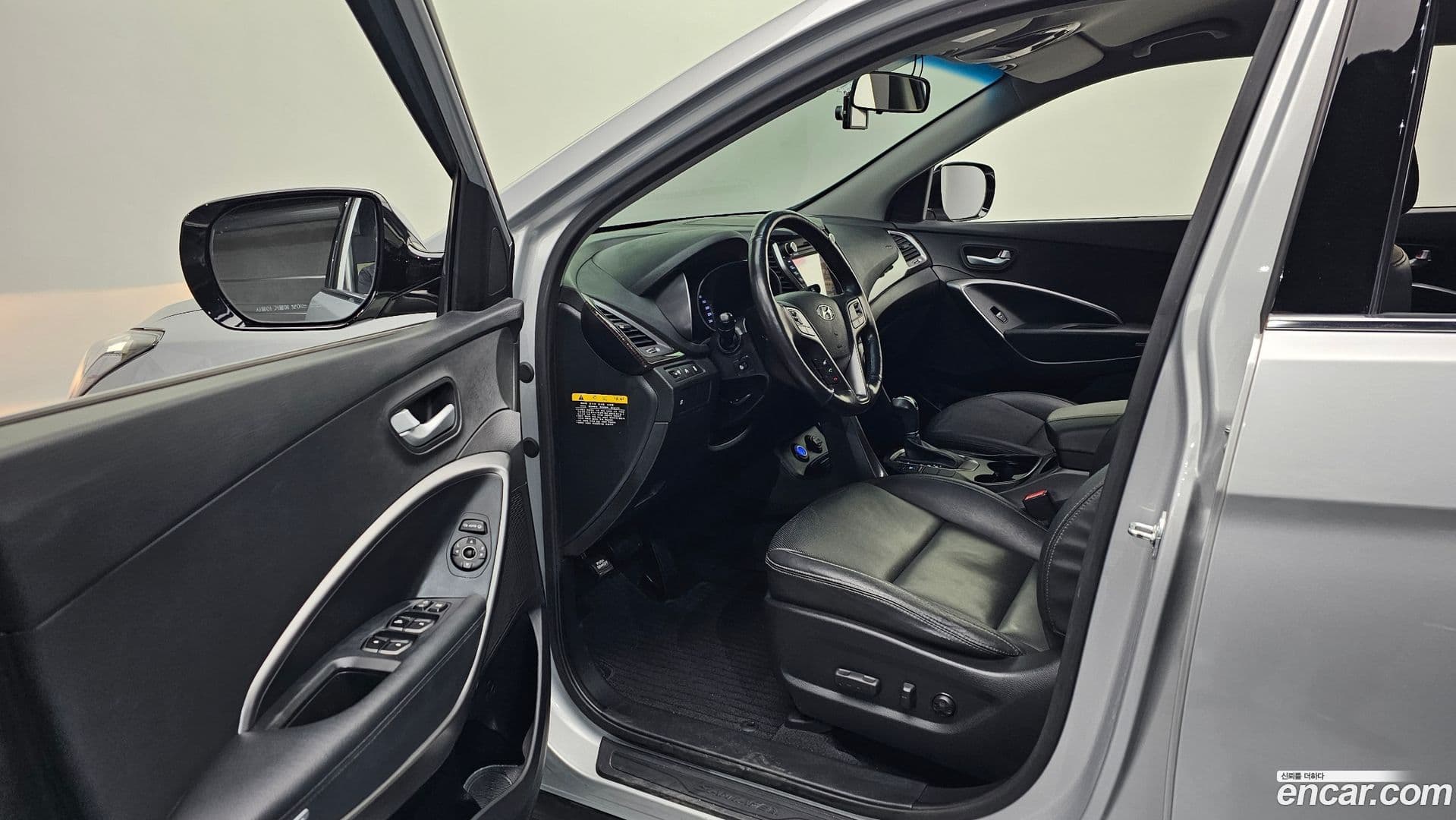 Main__Slider__Photo:Santafe Hyundai 2013.10-9