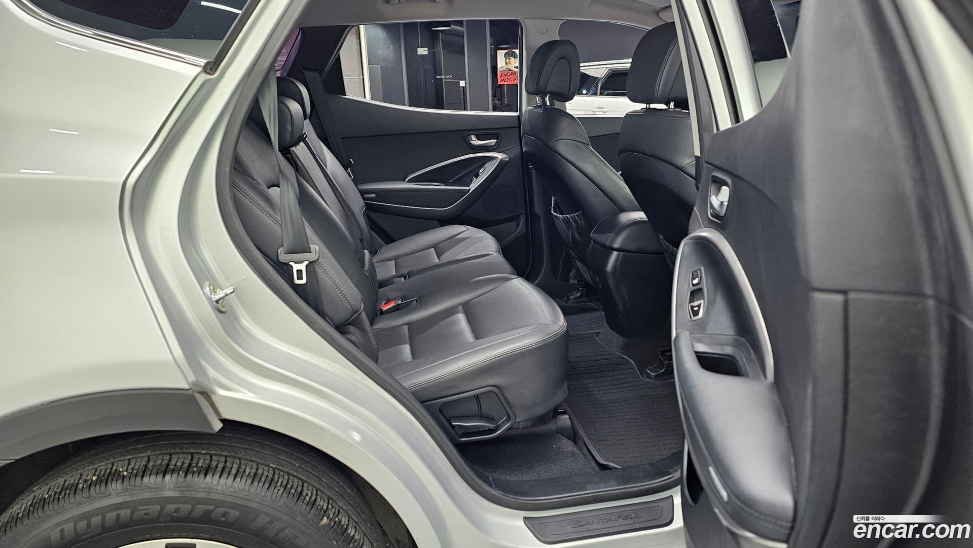 Main__Slider__Photo:Santafe Hyundai 2013.10-11