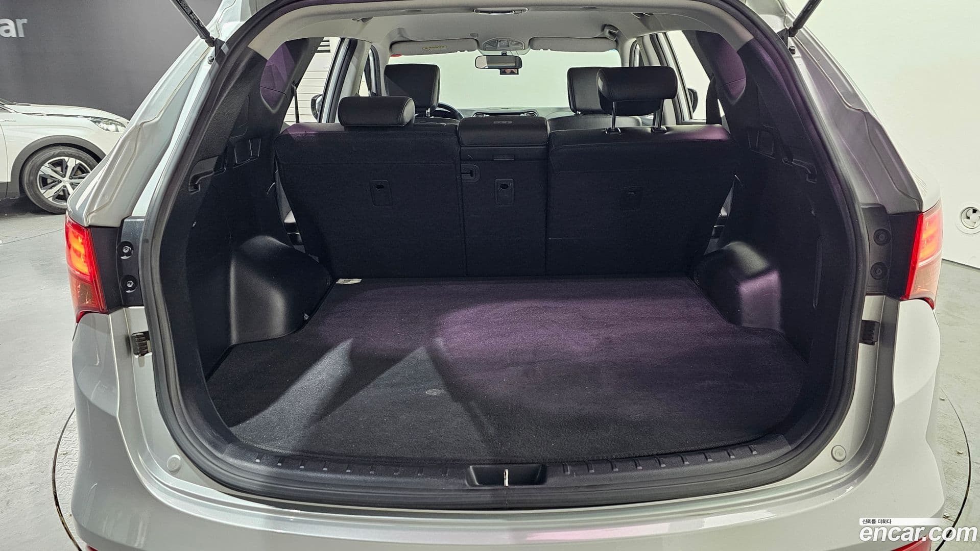 Main__Slider__Photo:Santafe Hyundai 2013.10-19