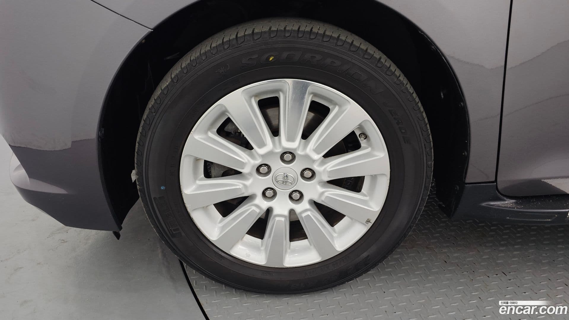 Main__Slider__Photo:Sienna Toyota 2015.6-4