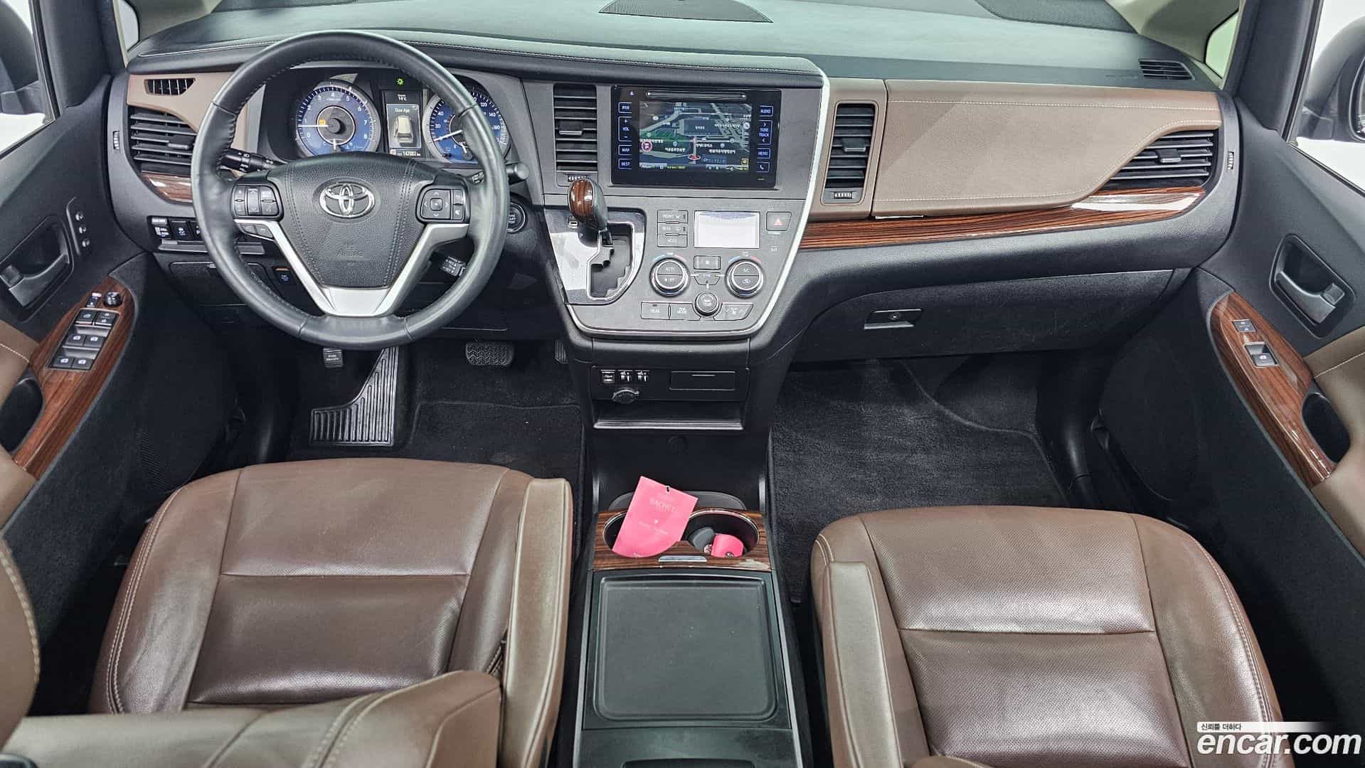 Sienna Toyota 2015.6-INNER-007