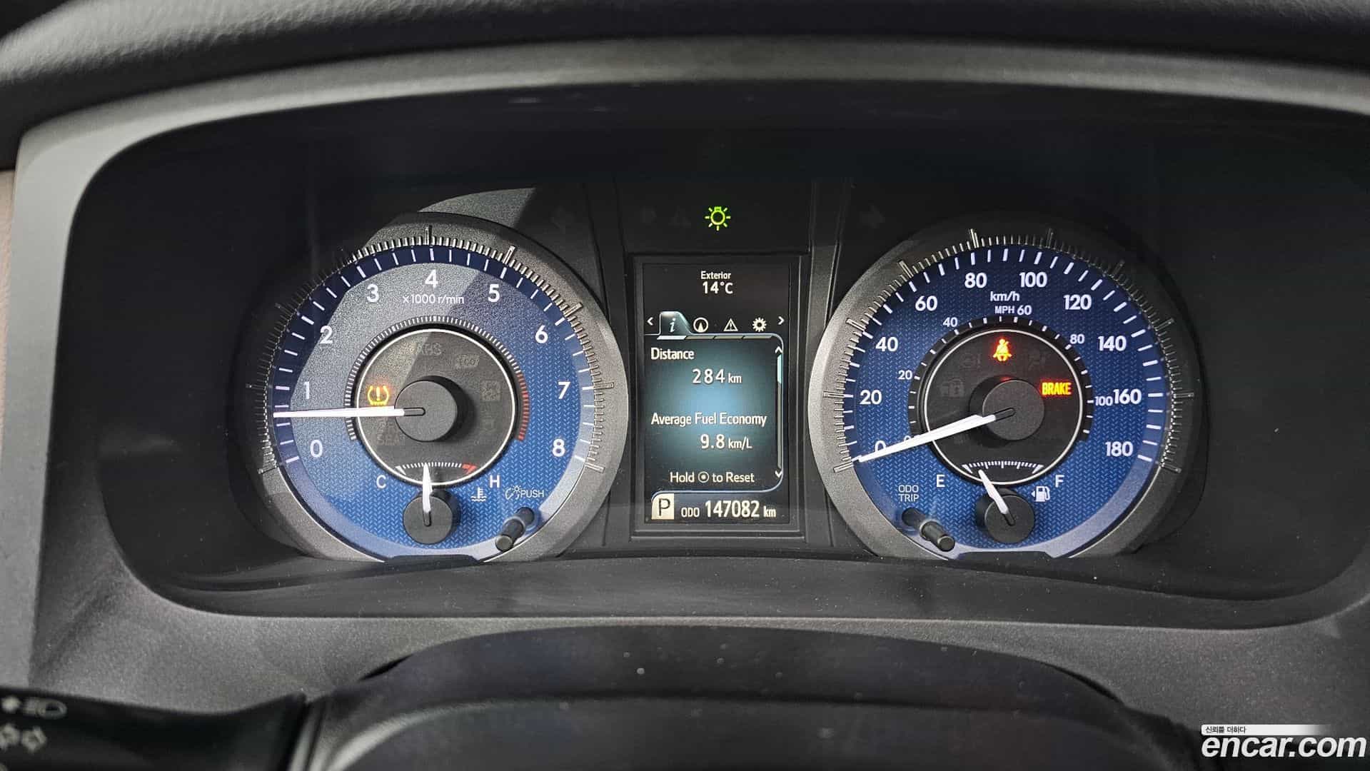 Sienna Toyota 2015.6-INNER-008