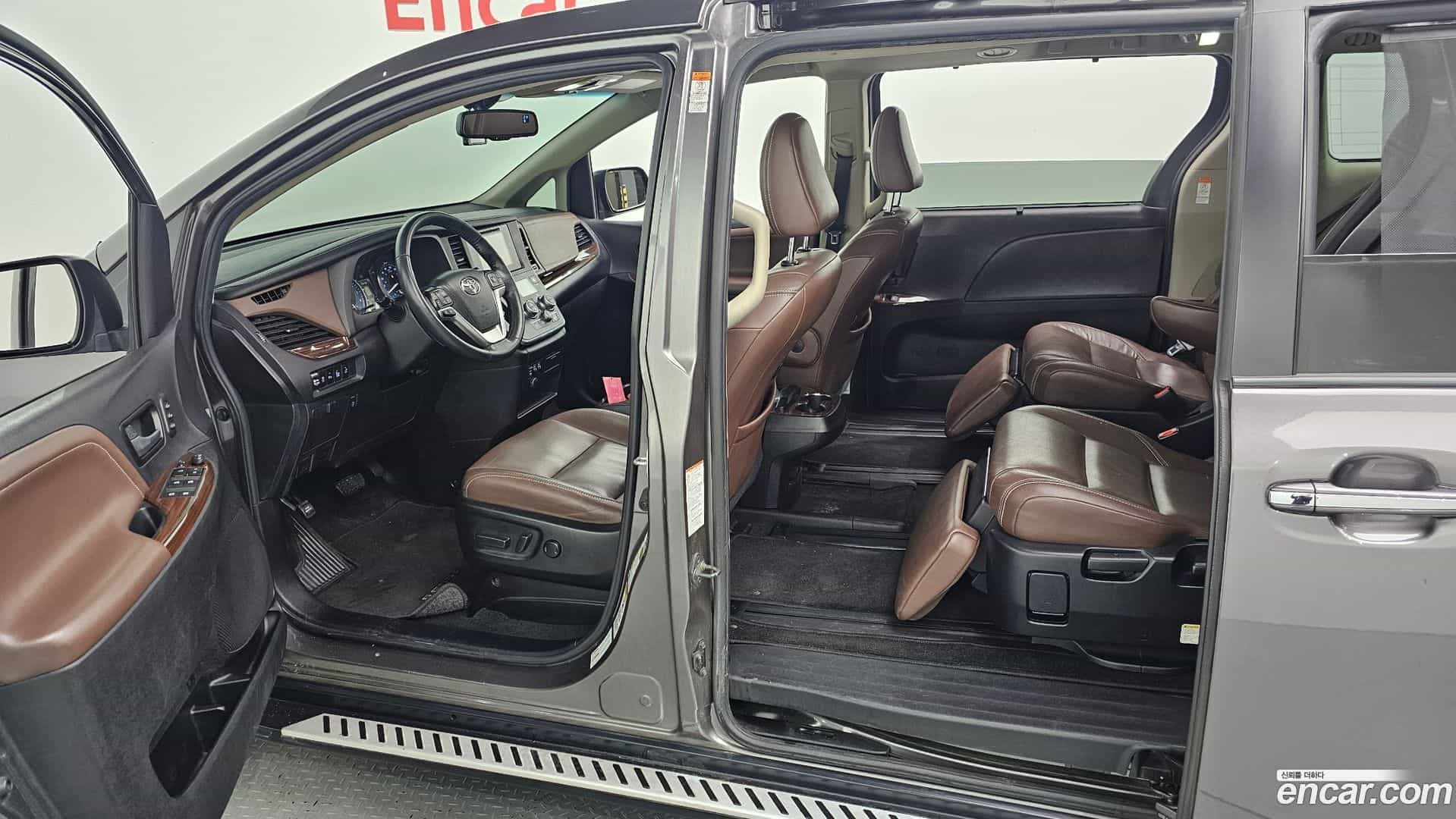 Sienna Toyota 2015.6-OPTION-016