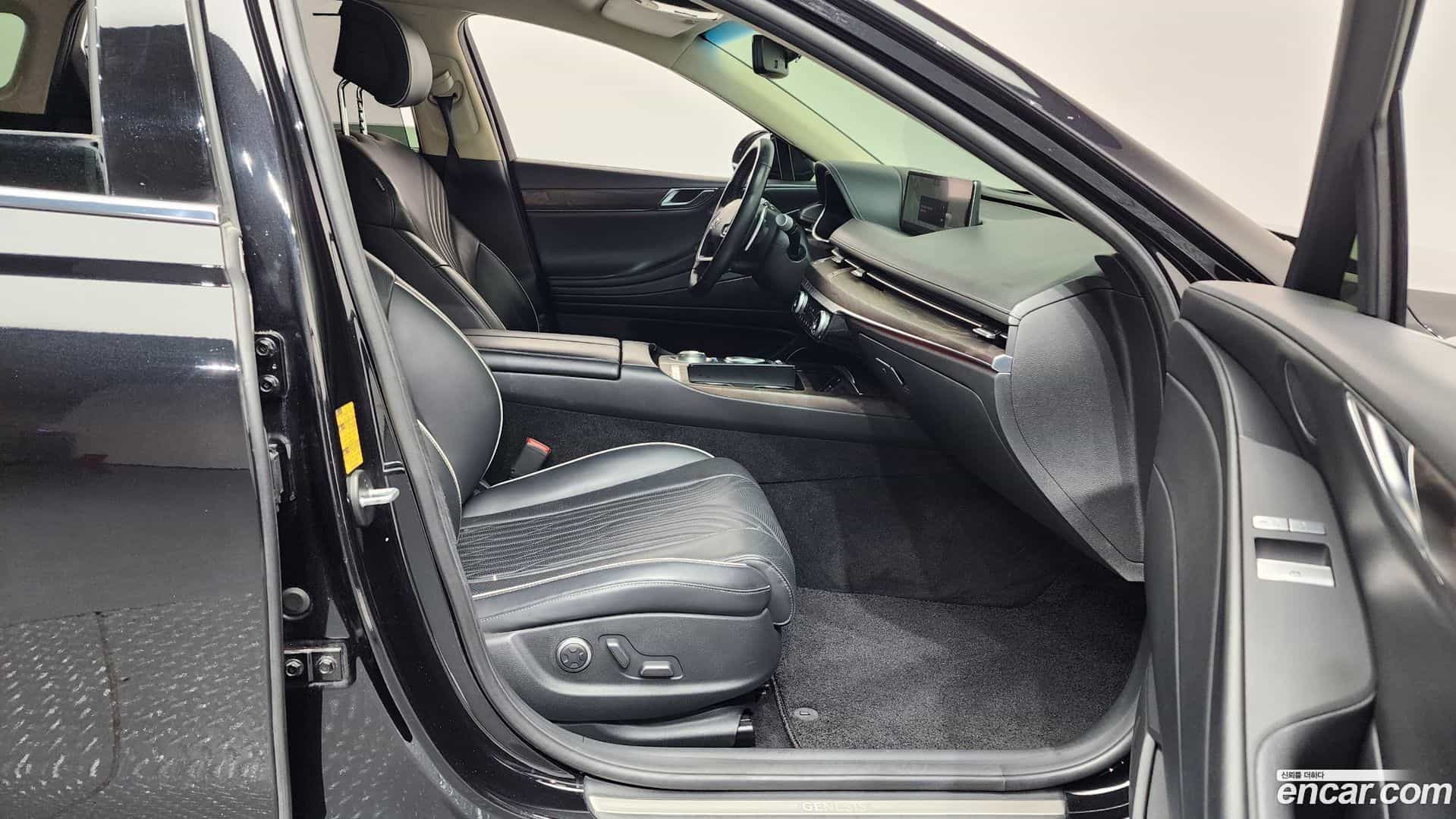 G80 Genesis 2021.0-OPTION-015