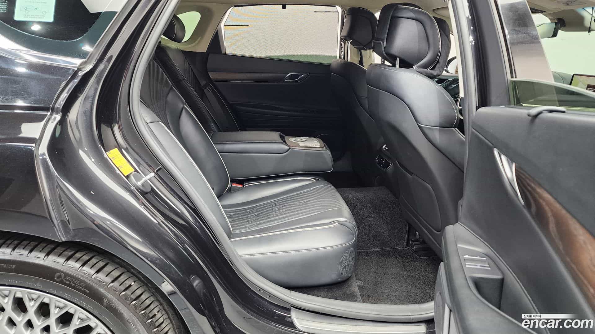 G80 Genesis 2021.0-OPTION-016