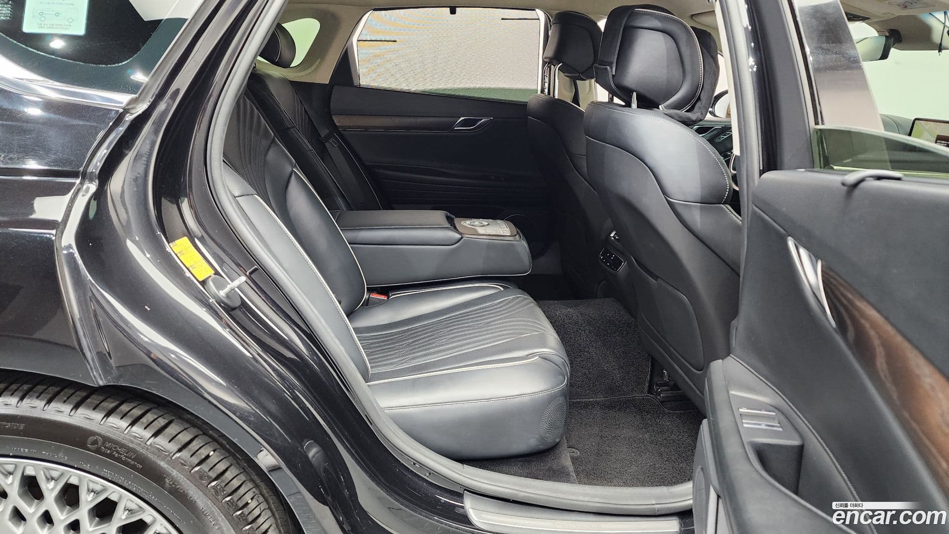 Main__Slider__Photo:G80 Genesis 2021.0-11