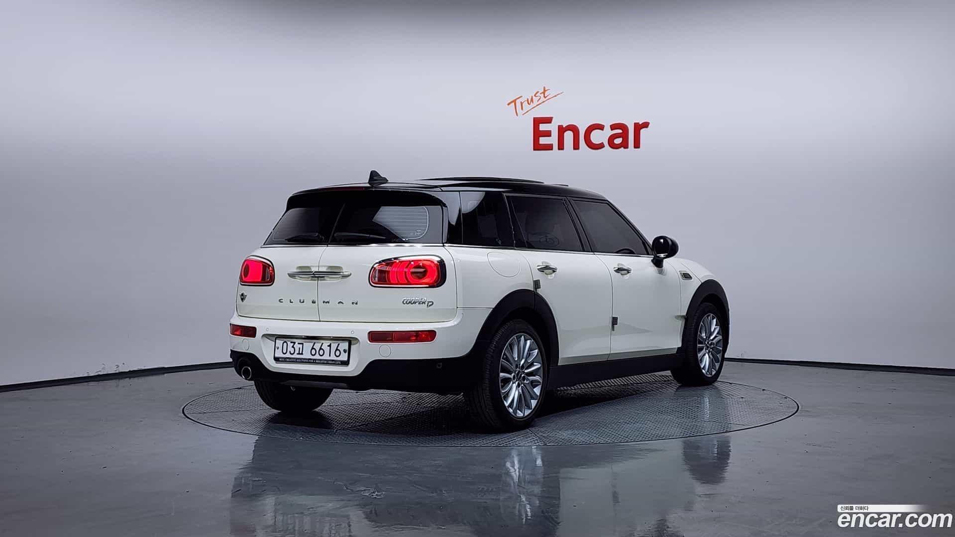 Clubman Mini 2019.5-OUTER-002