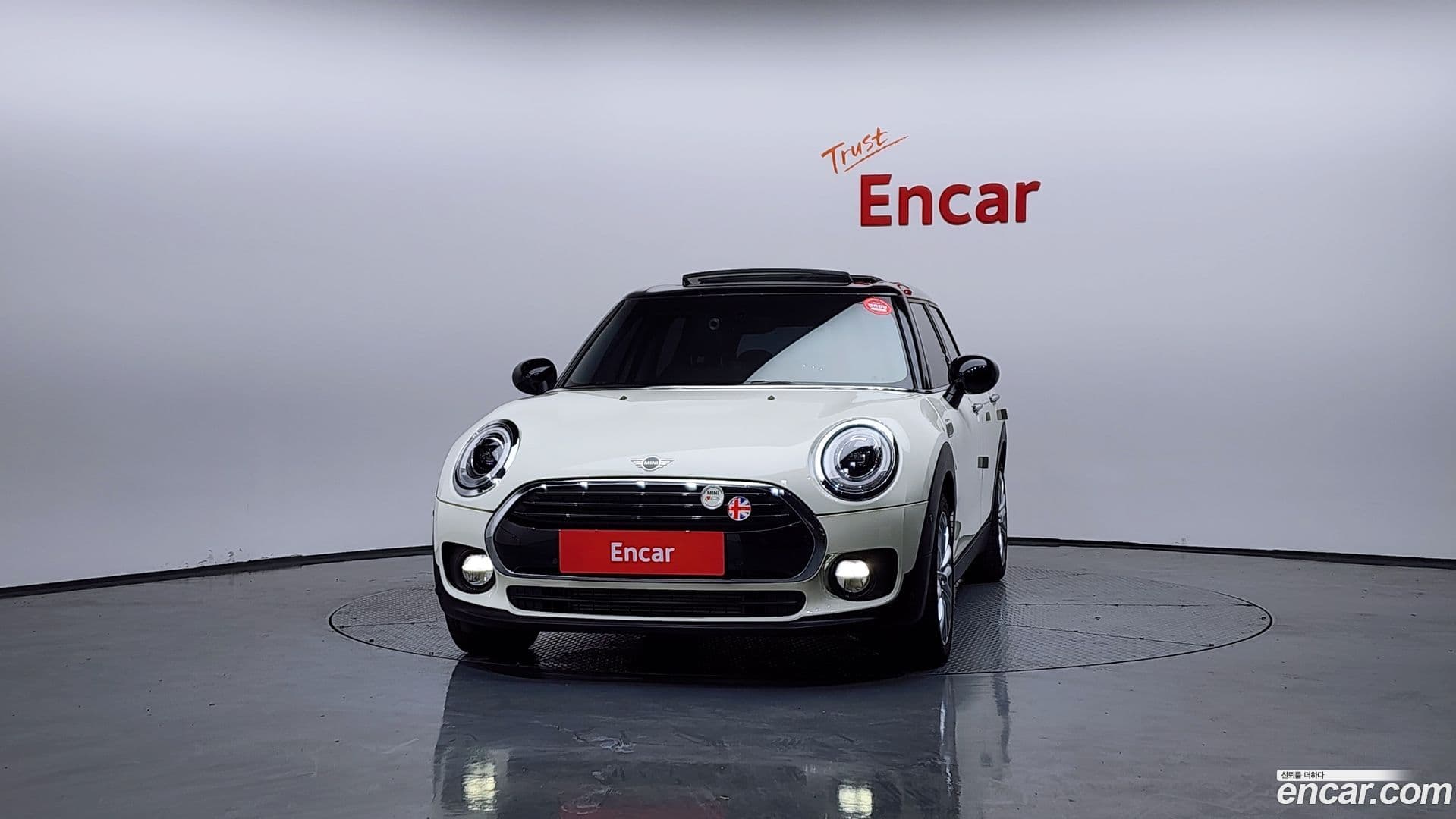 Main__Slider__Photo:Clubman Mini 2019.5-2