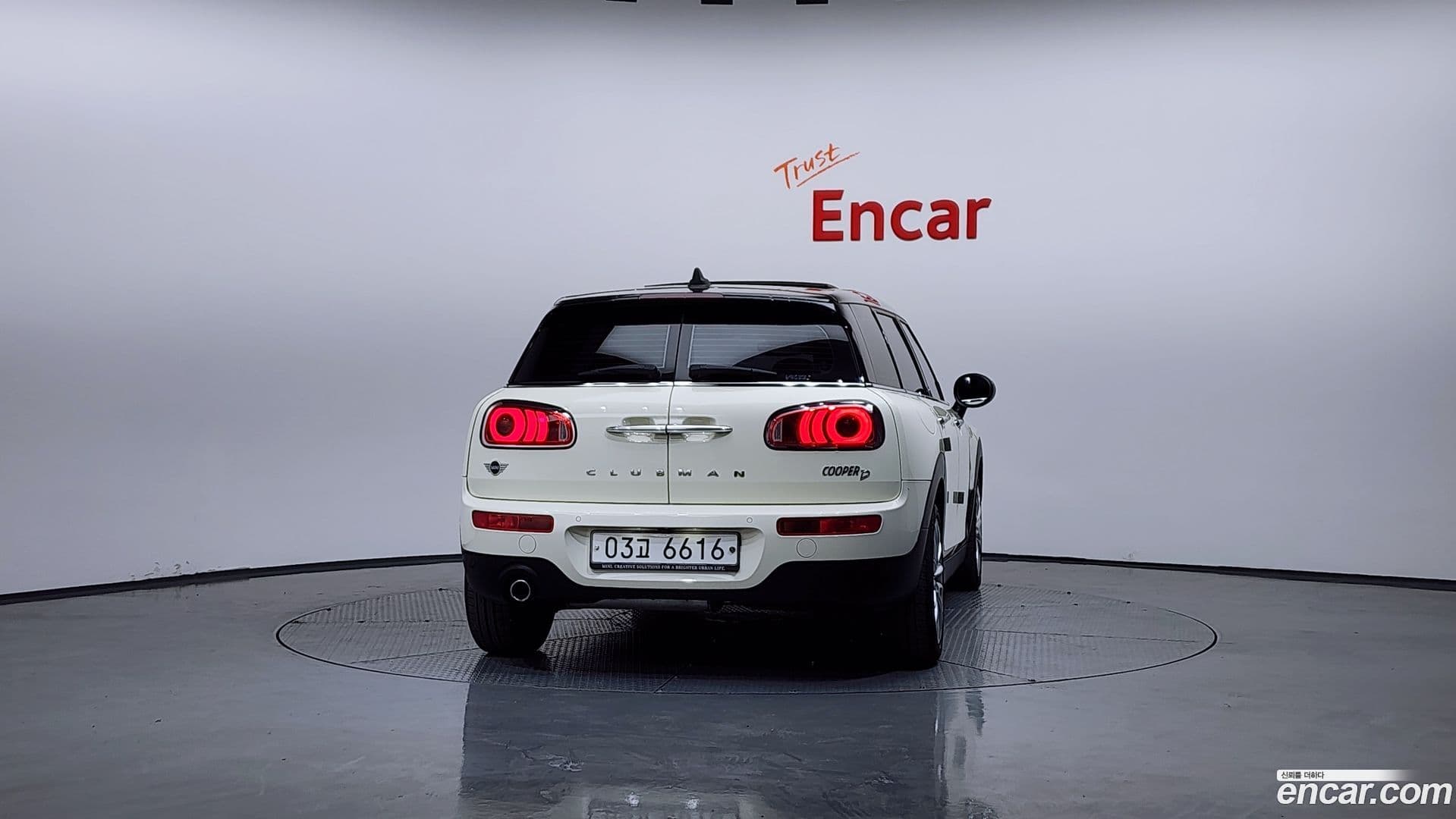 Main__Slider__Photo:Clubman Mini 2019.5-3