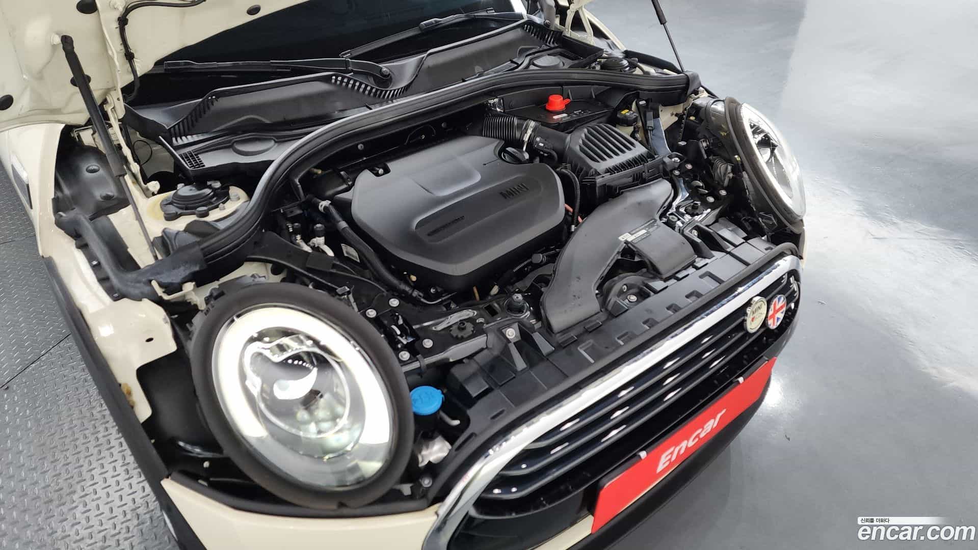 Clubman Mini 2019.5-OUTER-006
