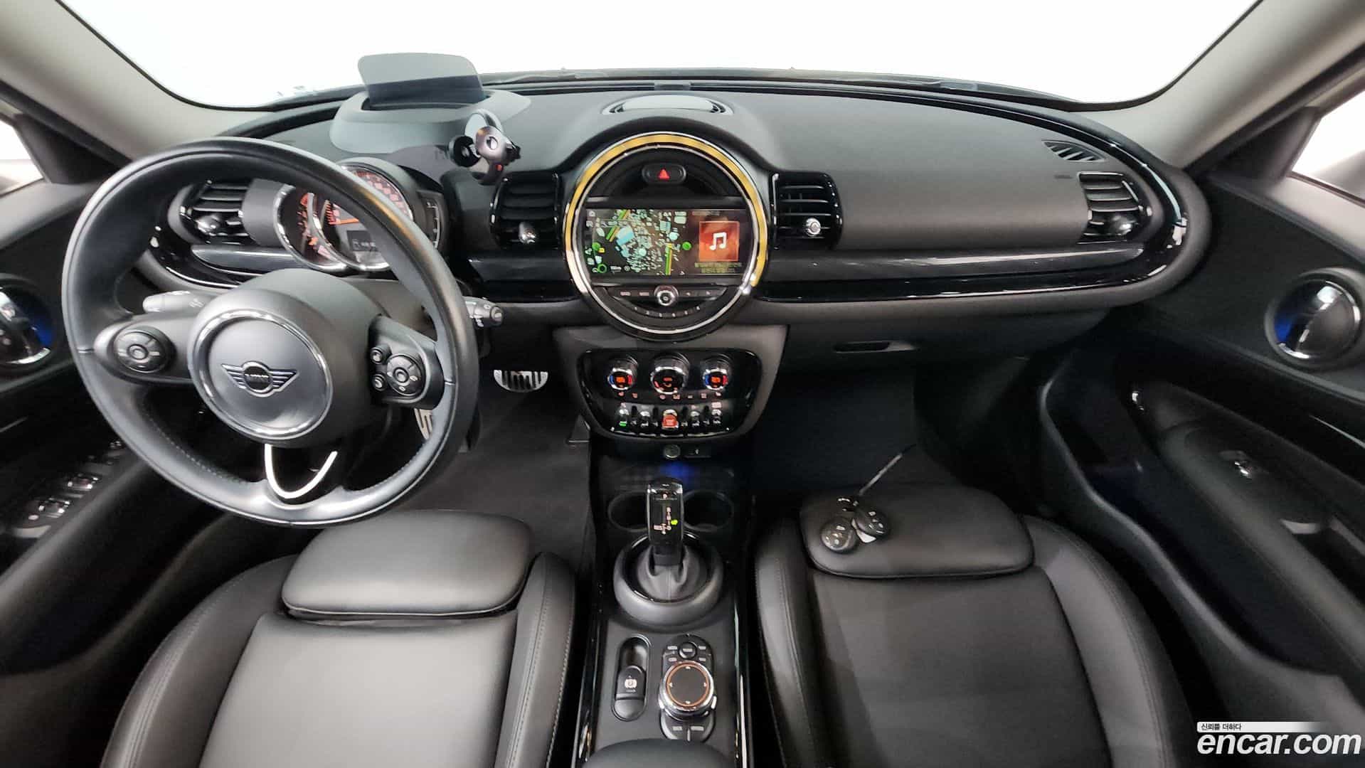 Clubman Mini 2019.5-INNER-007