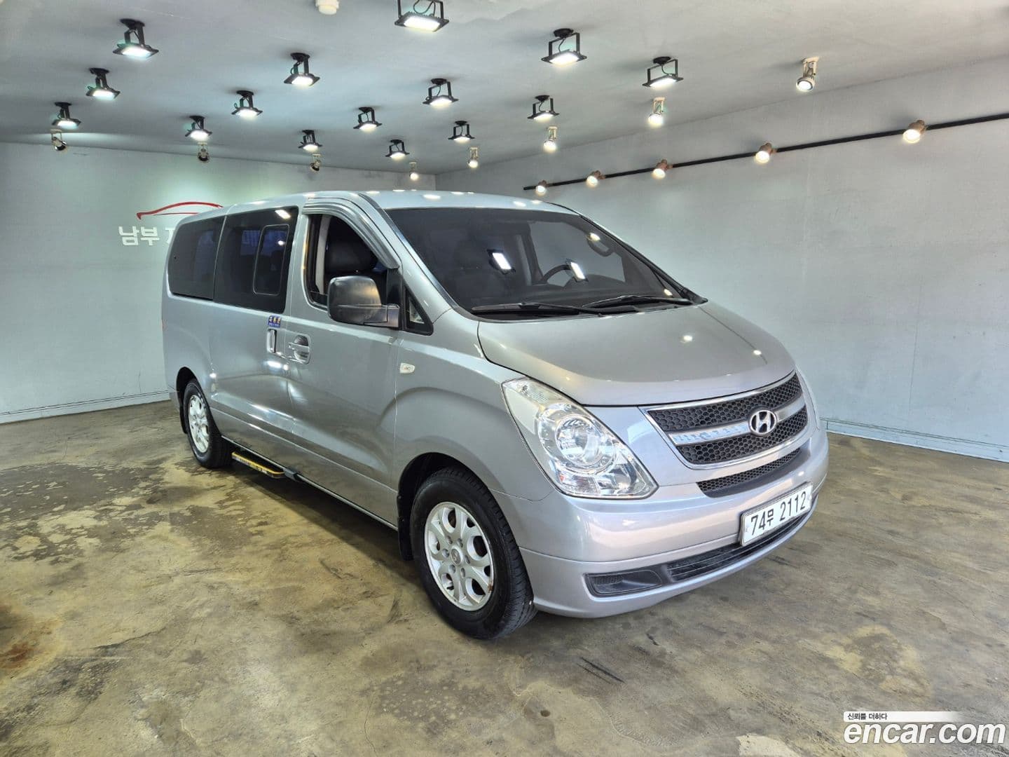 Main__Slider__Photo:Starex Hyundai 2012.9-0