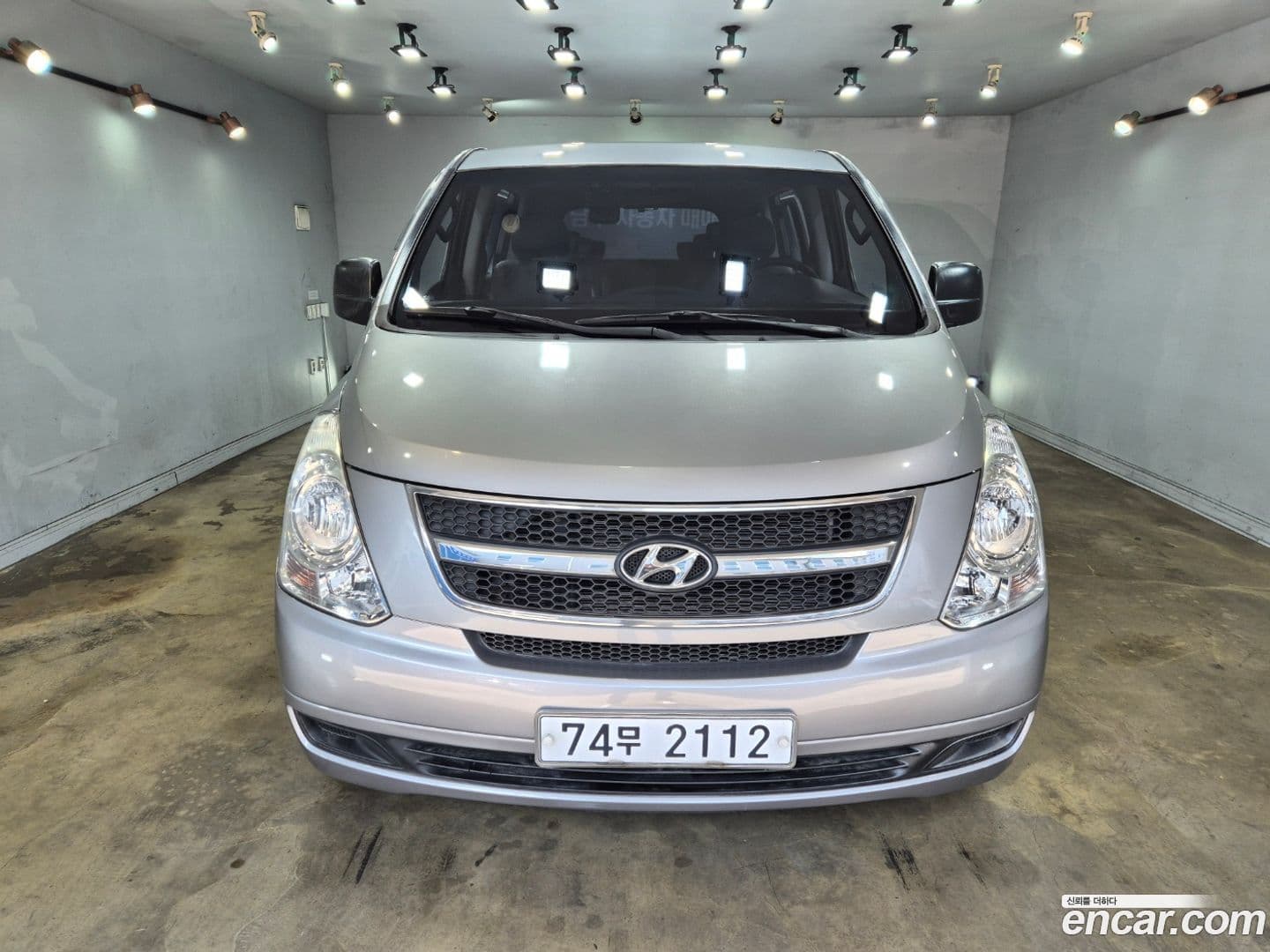 Main__Slider__Photo:Starex Hyundai 2012.9-2