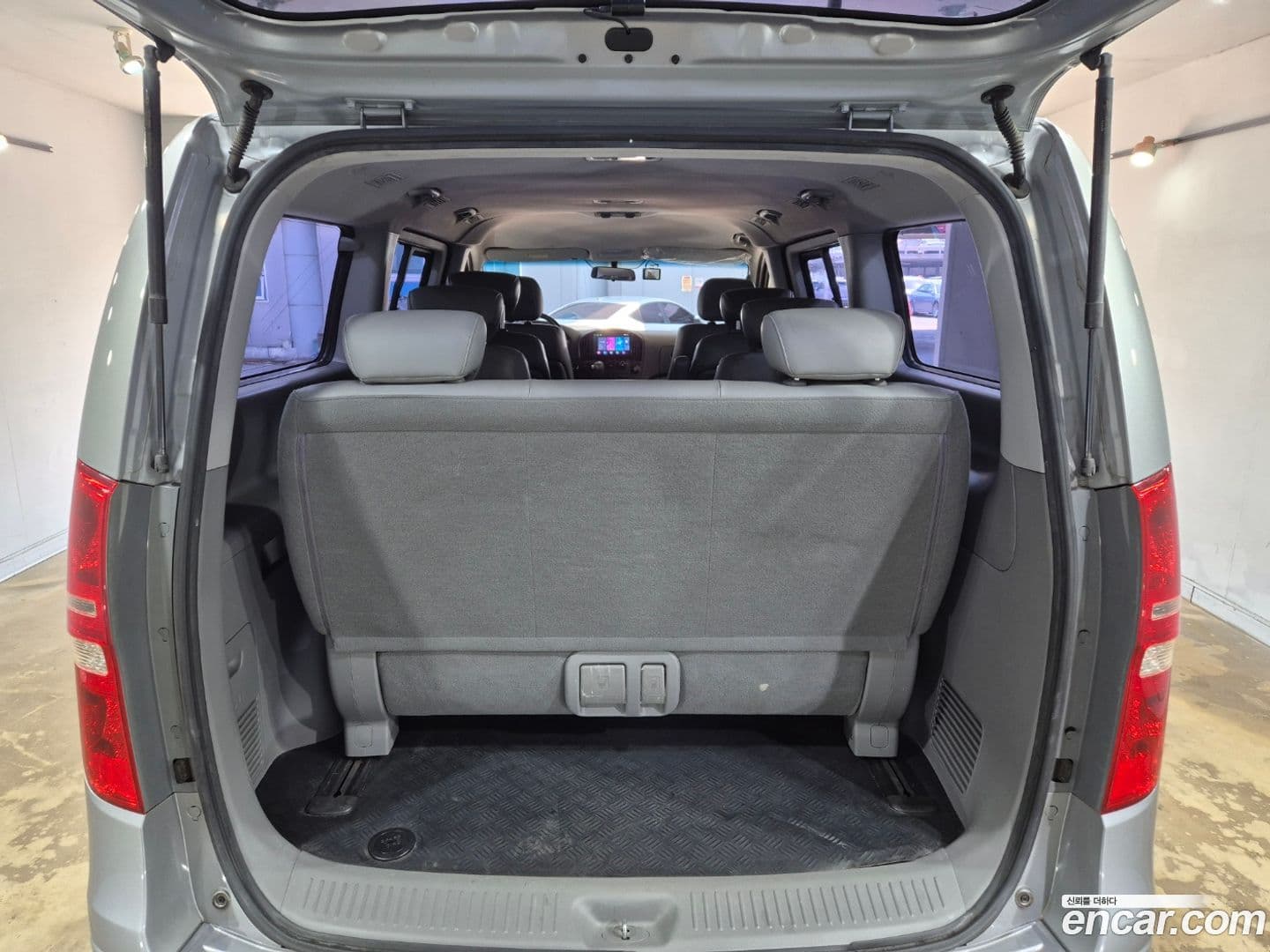 Main__Slider__Photo:Starex Hyundai 2012.9-13