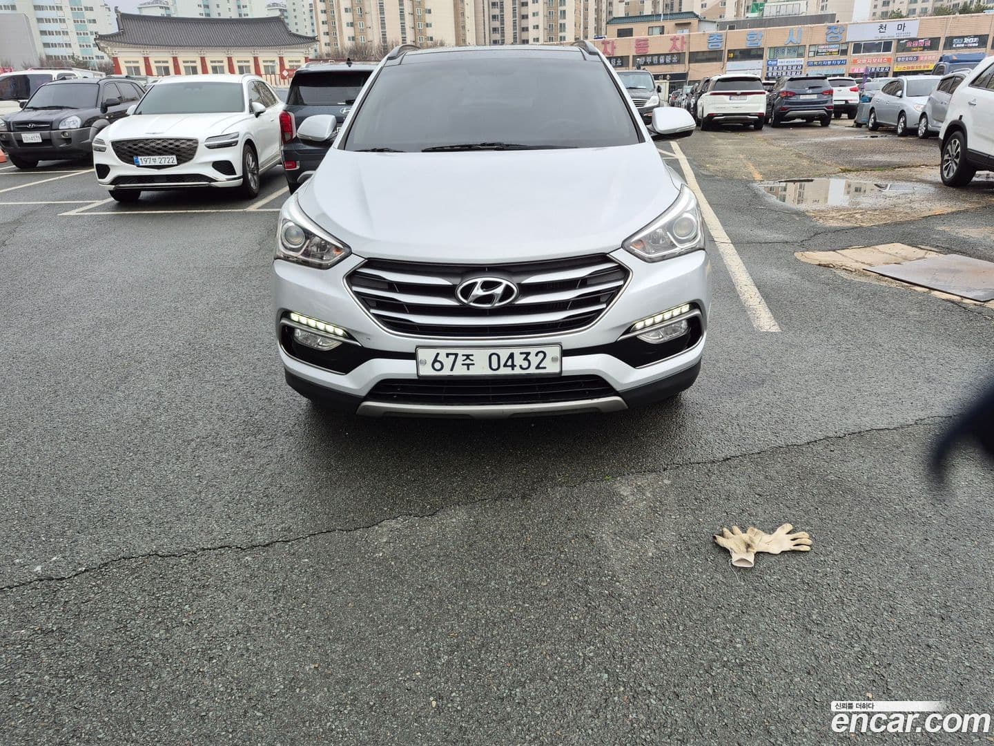 Main__Slider__Photo:Santafe Hyundai 2016.3-0