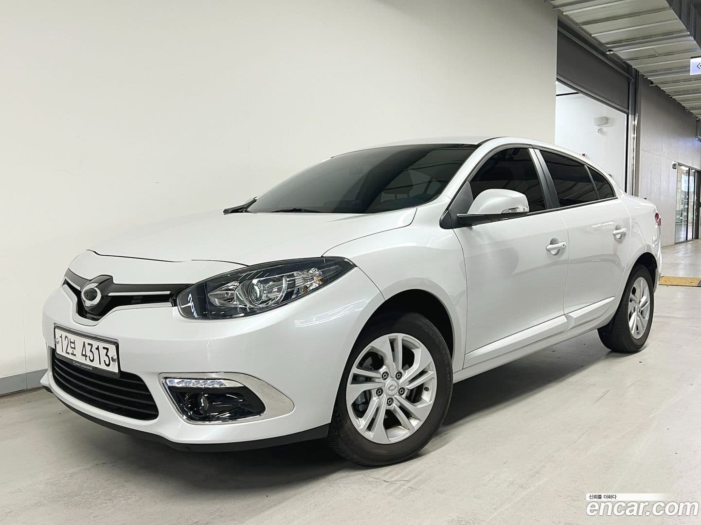 Main__Slider__Photo:SM3 Renault-KoreaSamsung 2018.6-0