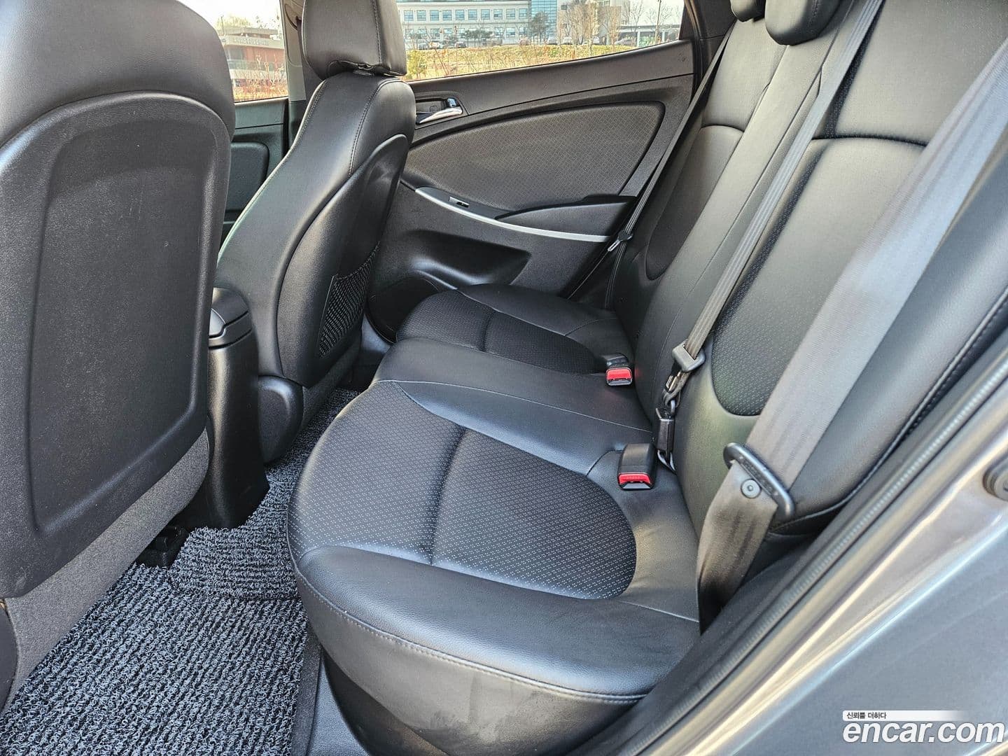 Main__Slider__Photo:Accent Hyundai 2014.6-18