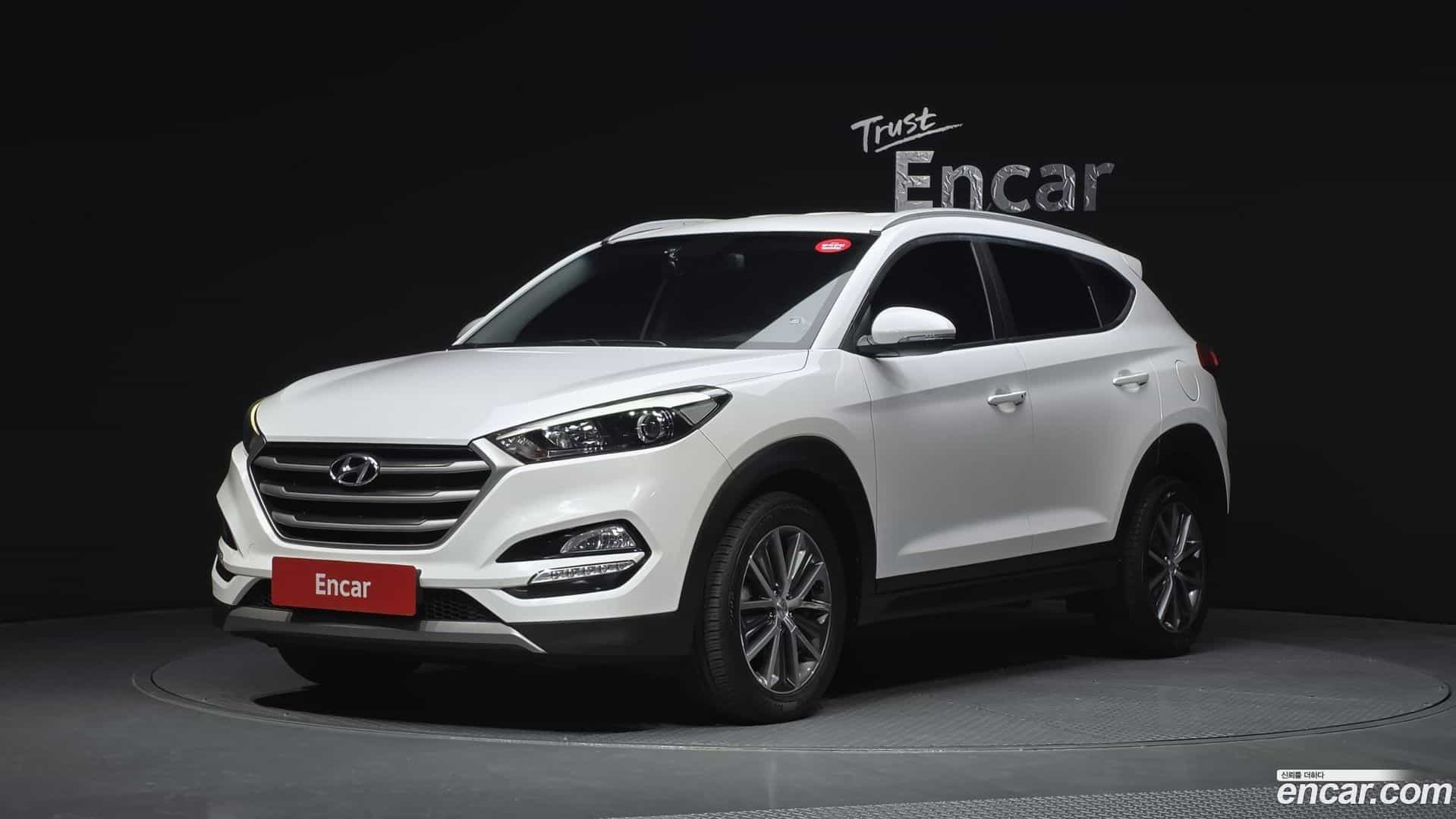 Tucson Hyundai 2016.5-OUTER-001