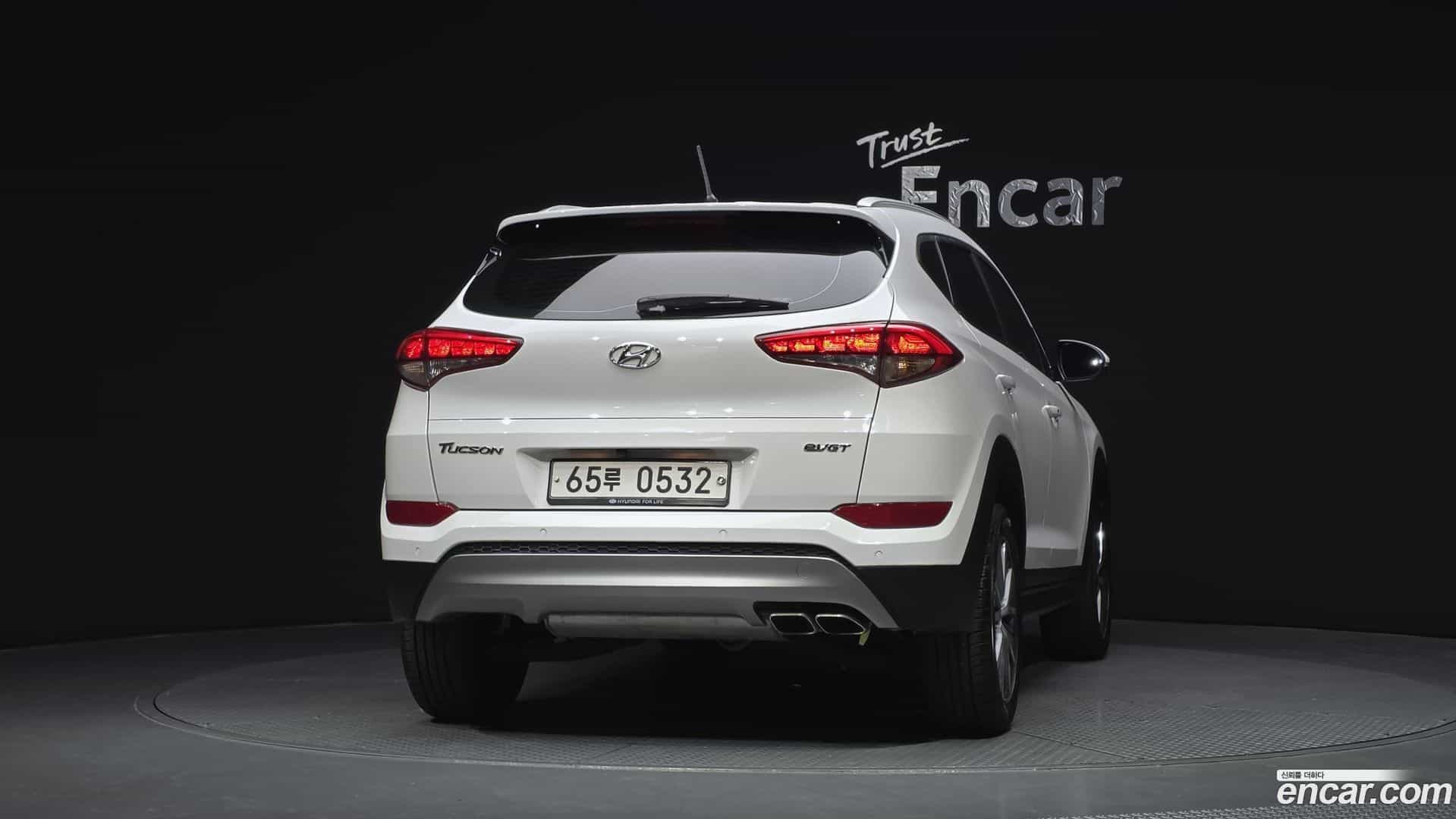 Tucson Hyundai 2016.5-OUTER-004