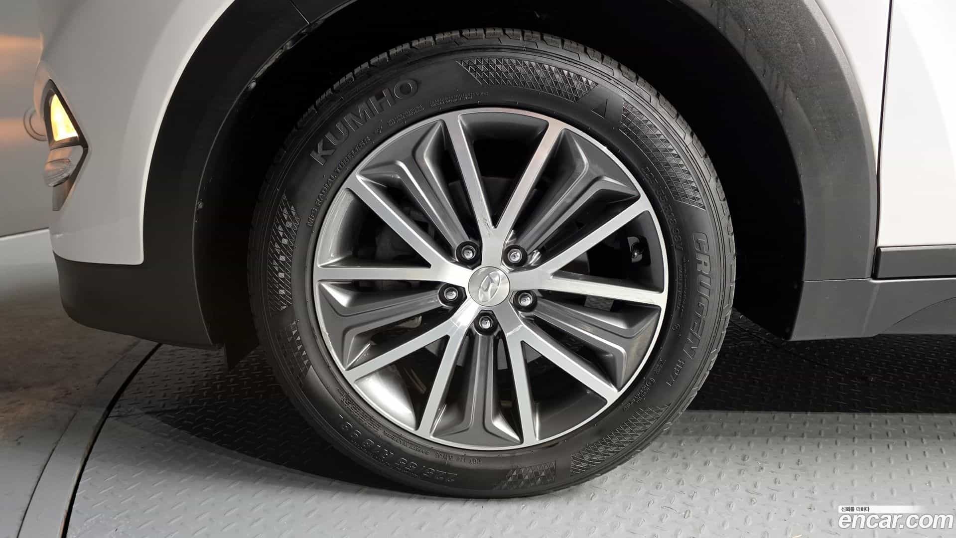 Tucson Hyundai 2016.5-OUTER-005