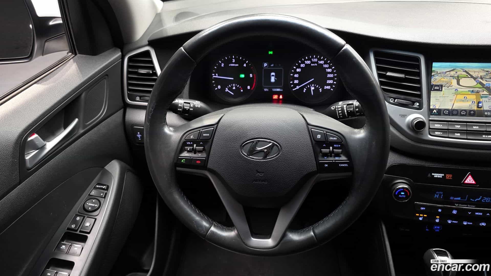 Tucson Hyundai 2016.5-OPTION-017