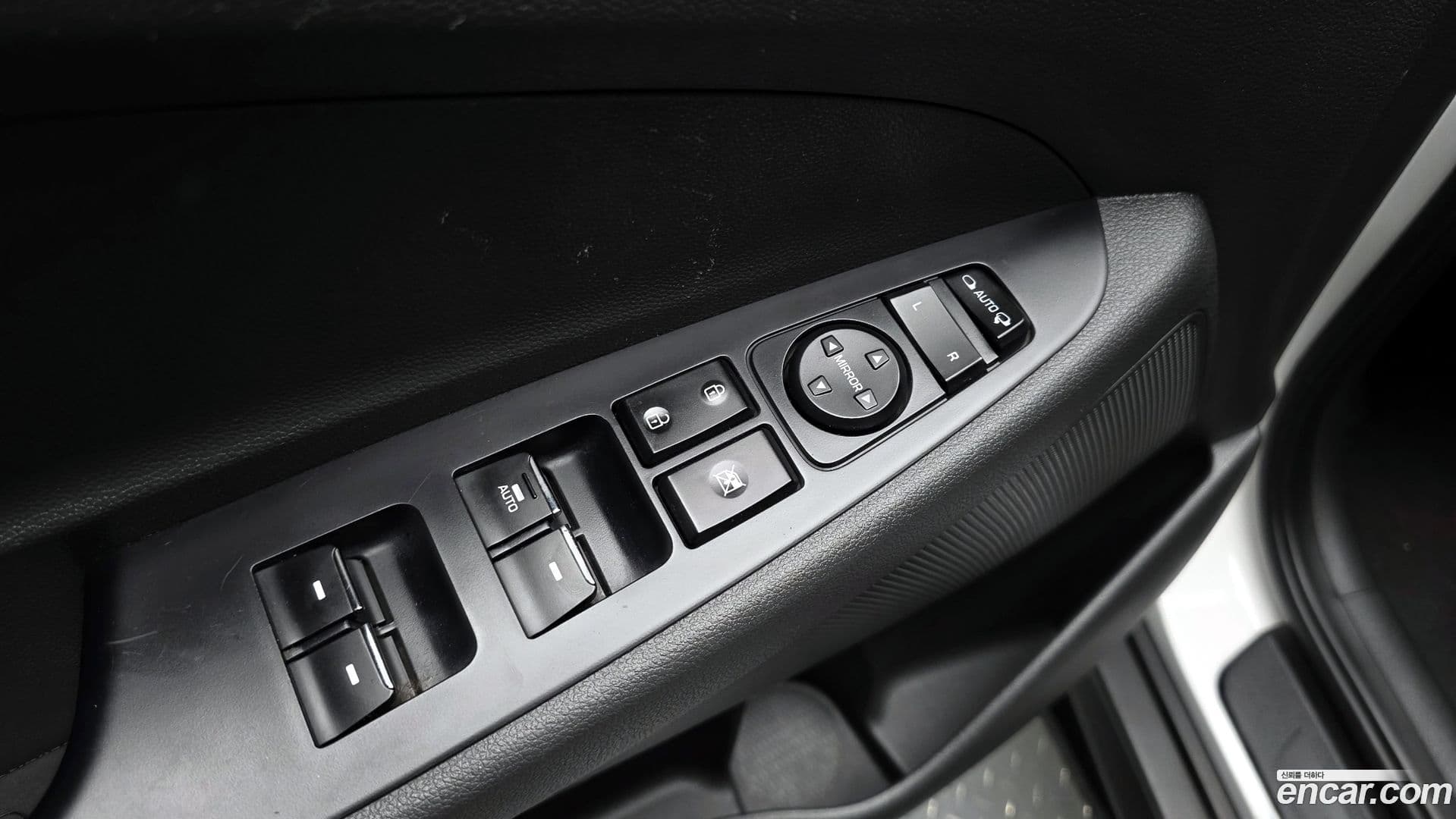 Main__Slider__Photo:Tucson Hyundai 2016.5-17