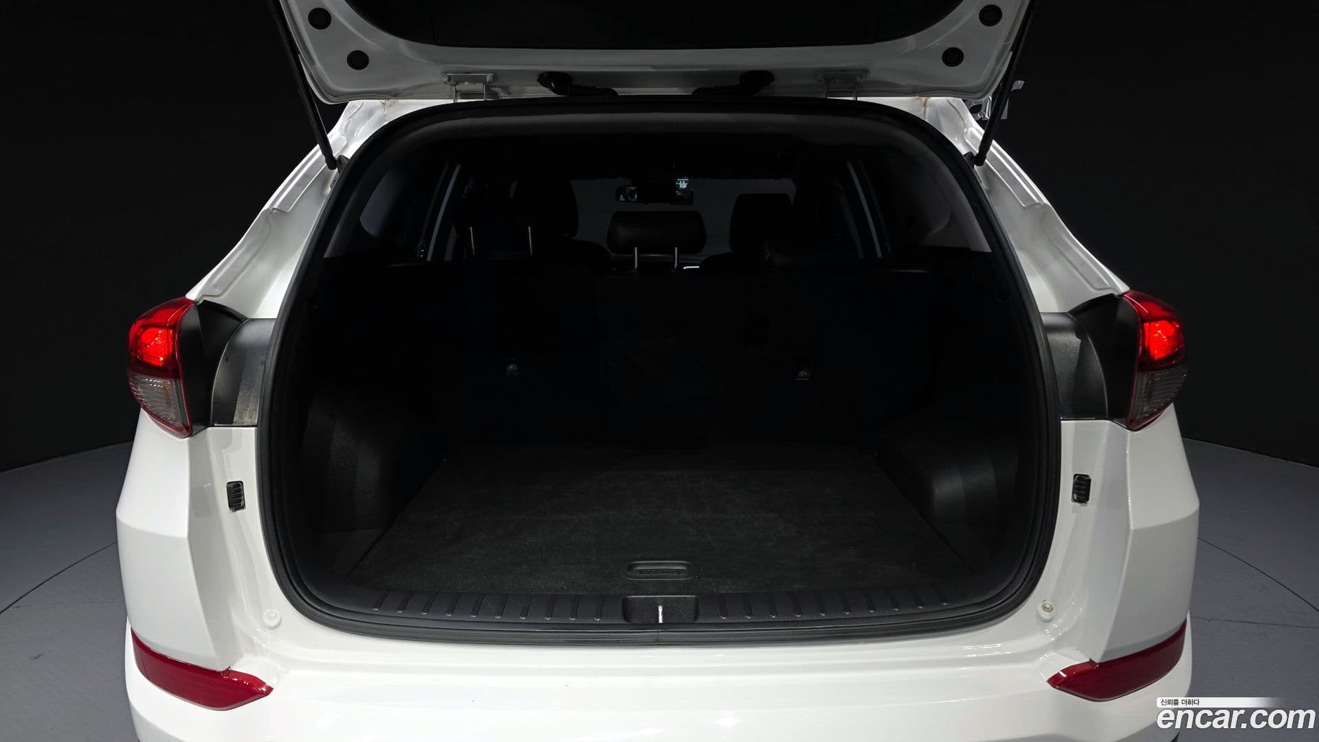 Main__Slider__Photo:Tucson Hyundai 2016.5-19