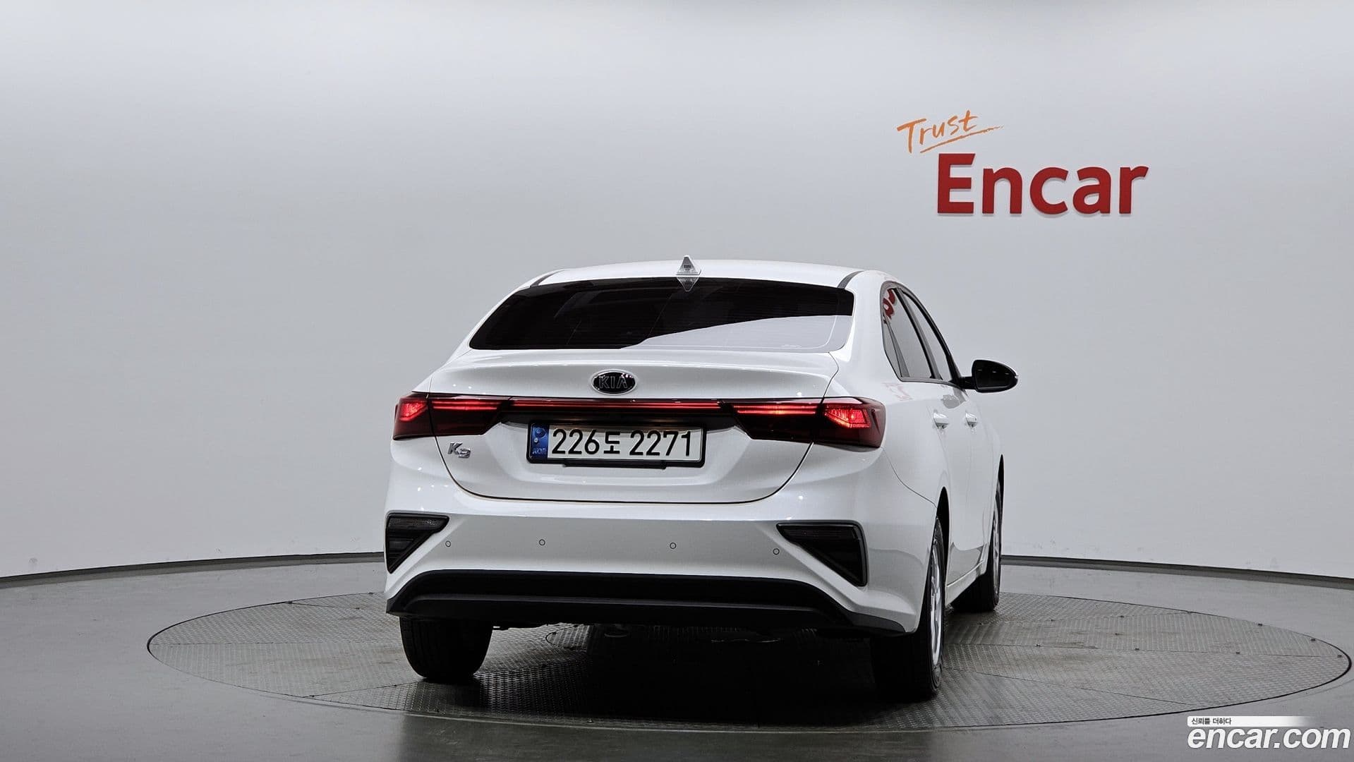 Main__Slider__Photo:K3 Kia 2021.0-3