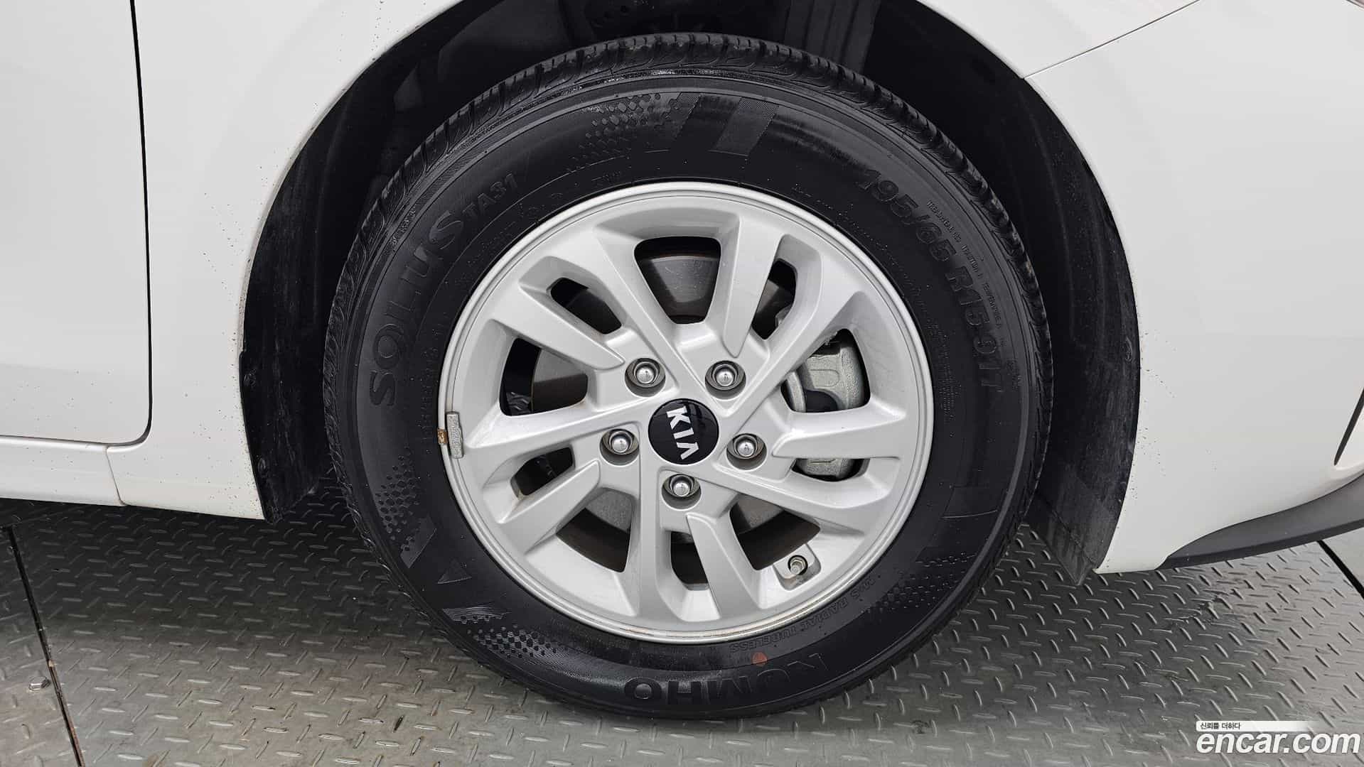 K3 Kia 2021.0-OUTER-005