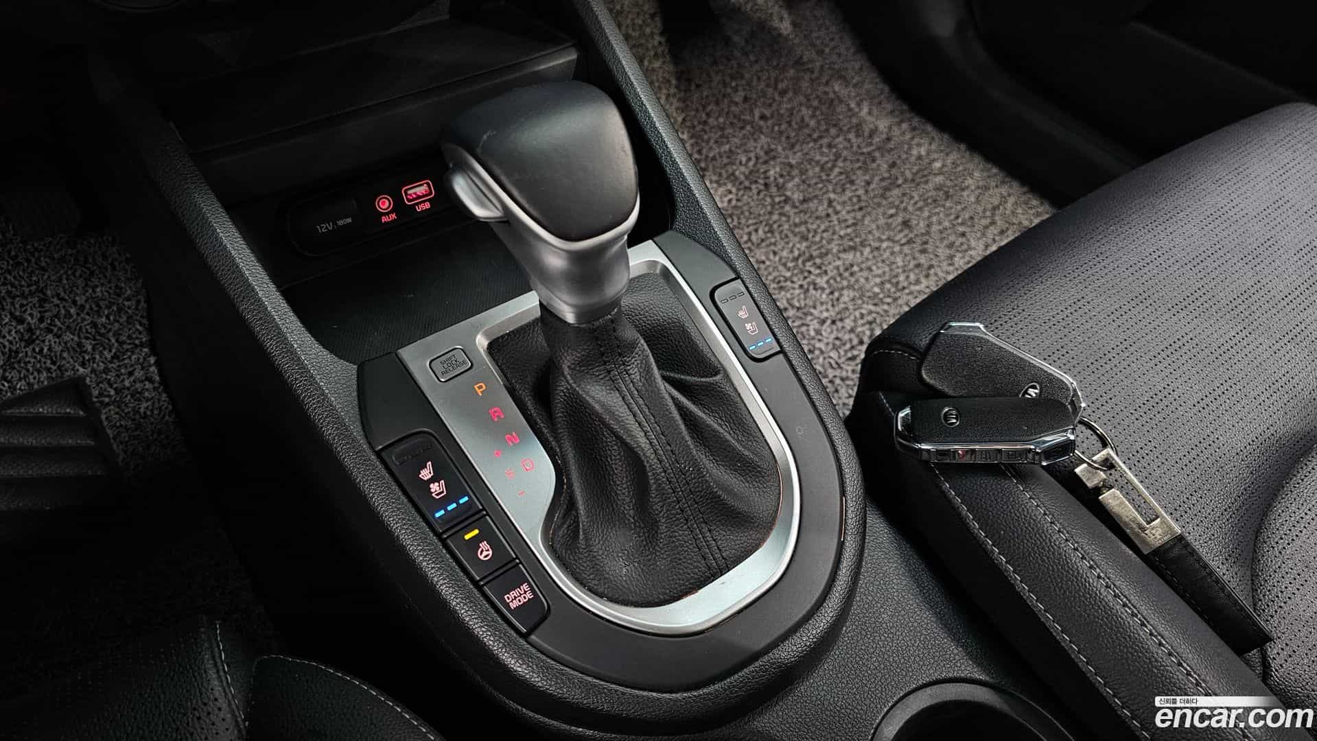 K3 Kia 2021.0-INNER-009