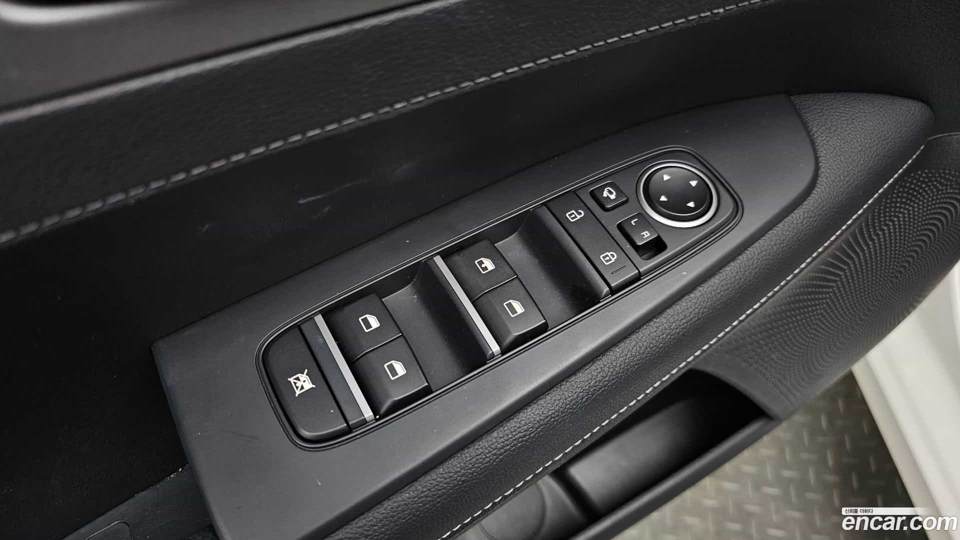 K3 Kia 2021.0-OPTION-023