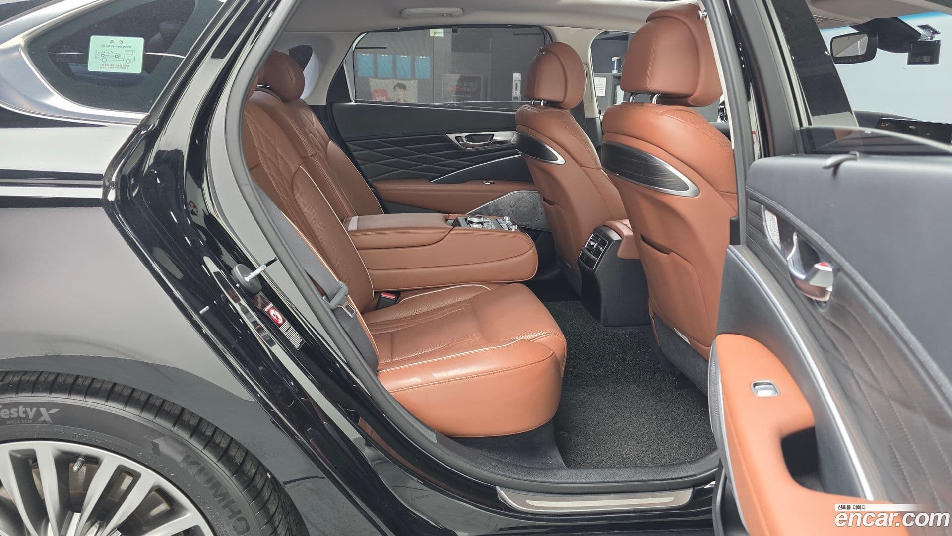 Main__Slider__Photo:K9 Kia 2018.4-11