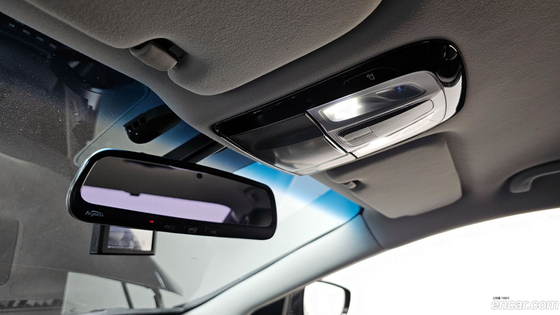 Main__Slider__Photo:Grandeur Hyundai 2013.2-17