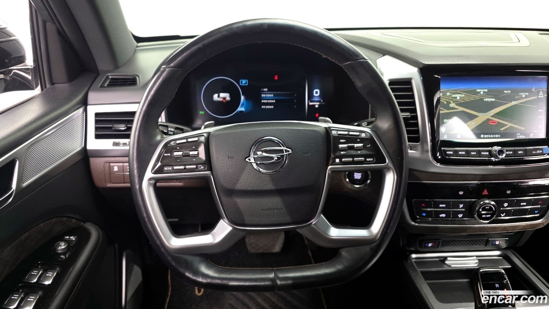 Main__Slider__Photo:Rexton KG_Mobility_Ssangyong 2022.8-12