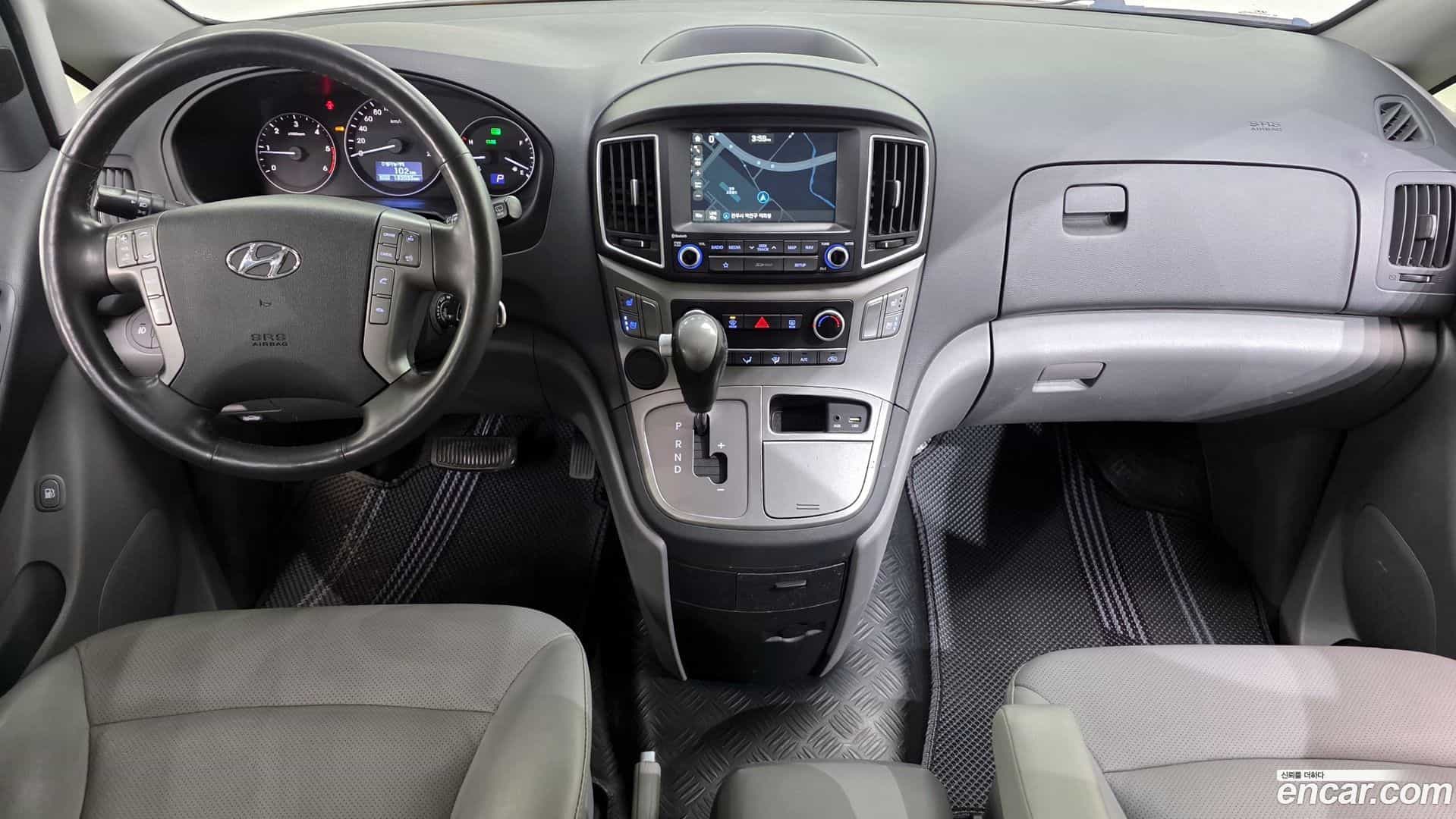 Starex Hyundai 2018.9-INNER-007